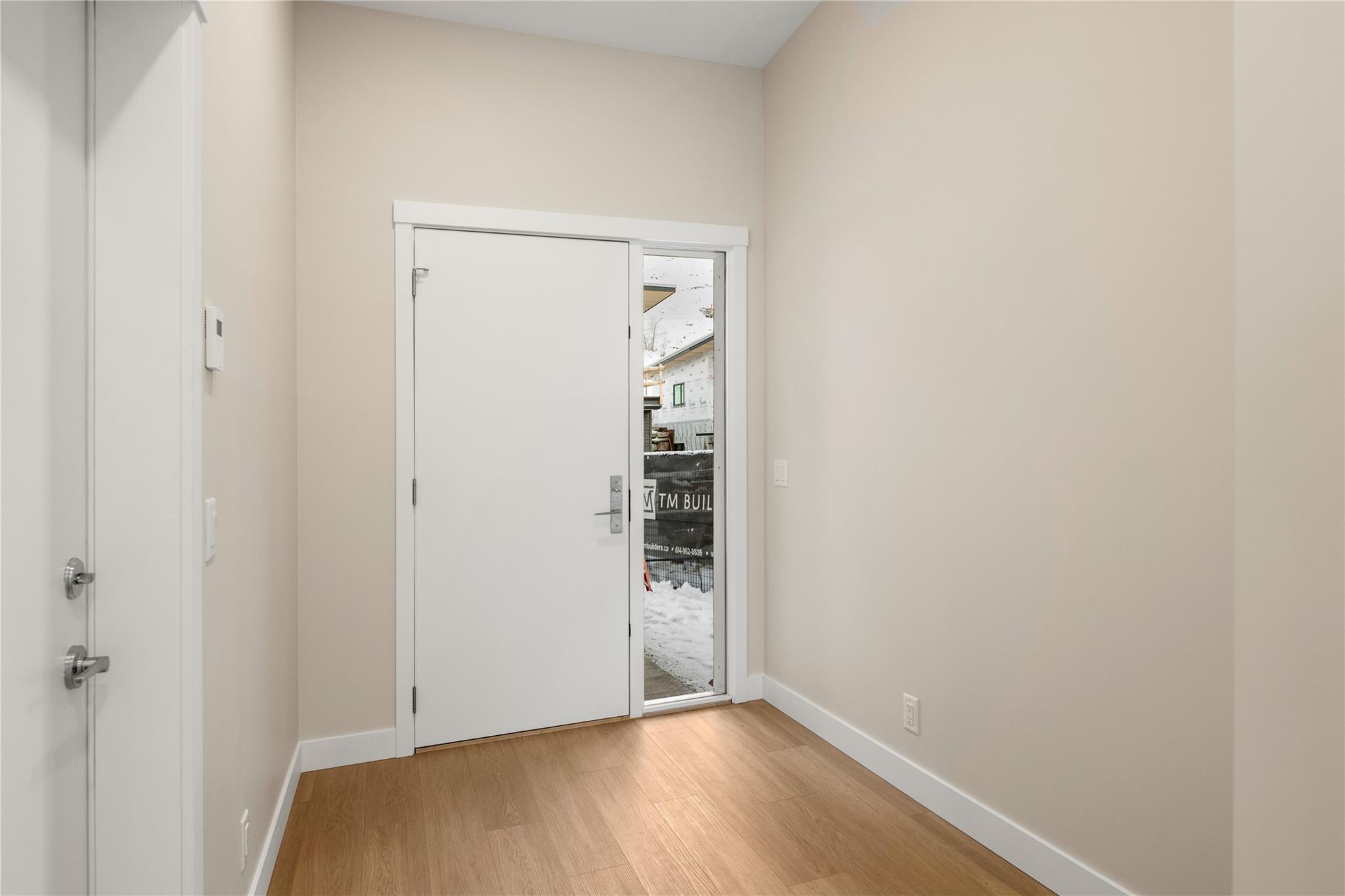 21-4000 Sunstone Way image 19
