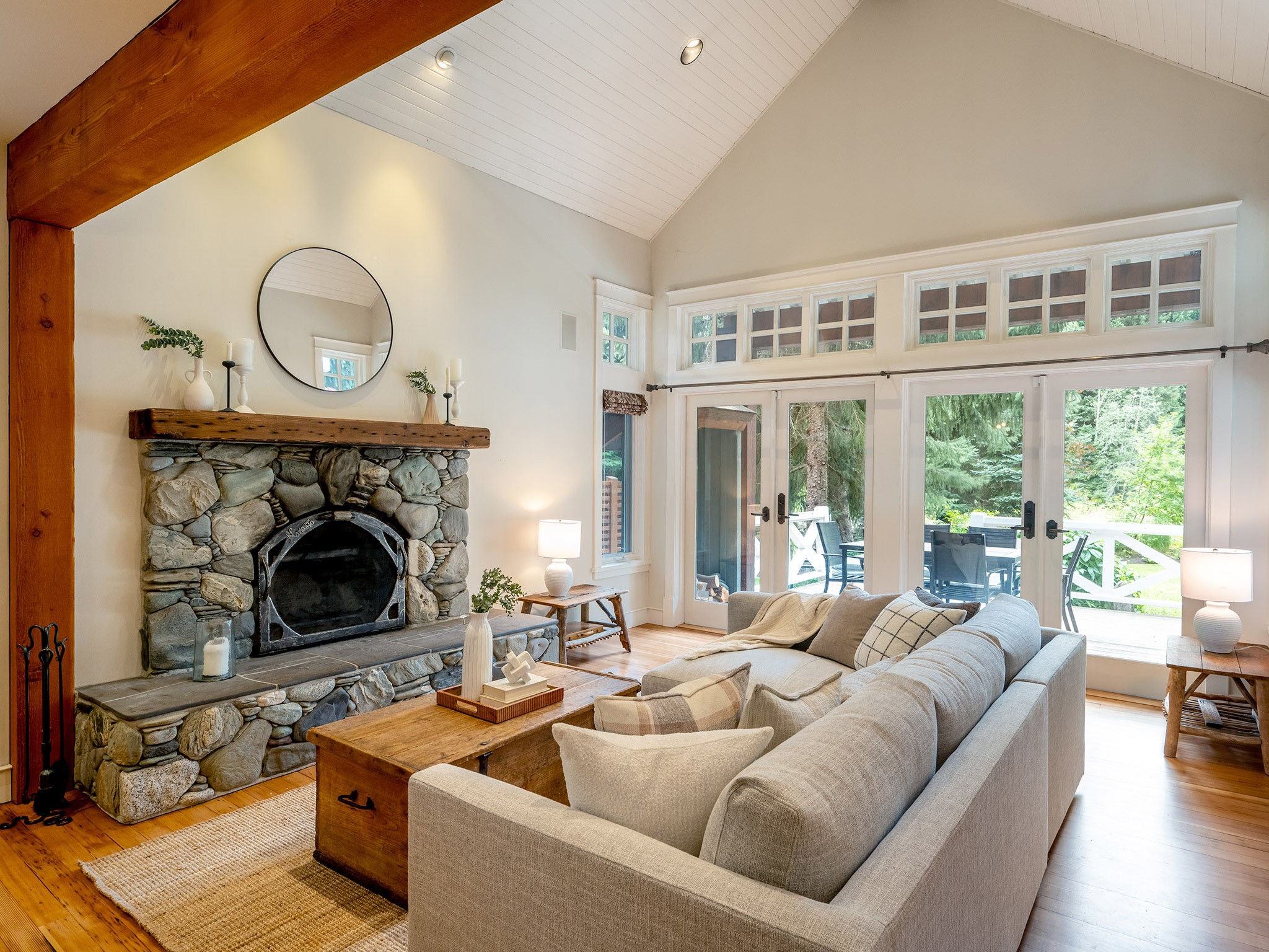 7313 Fitzsimmons Road South  image 1
