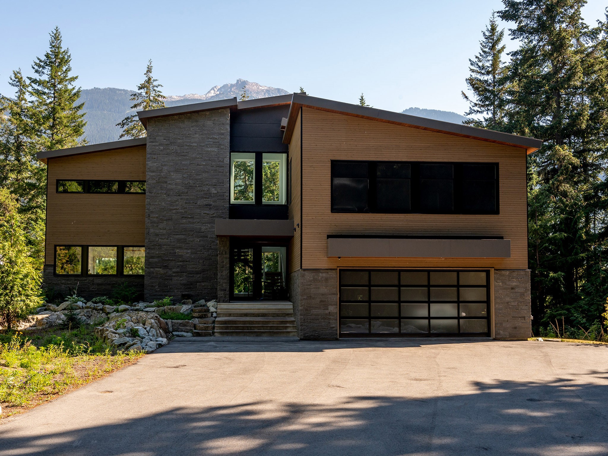 5221 Jordan Lane image 36