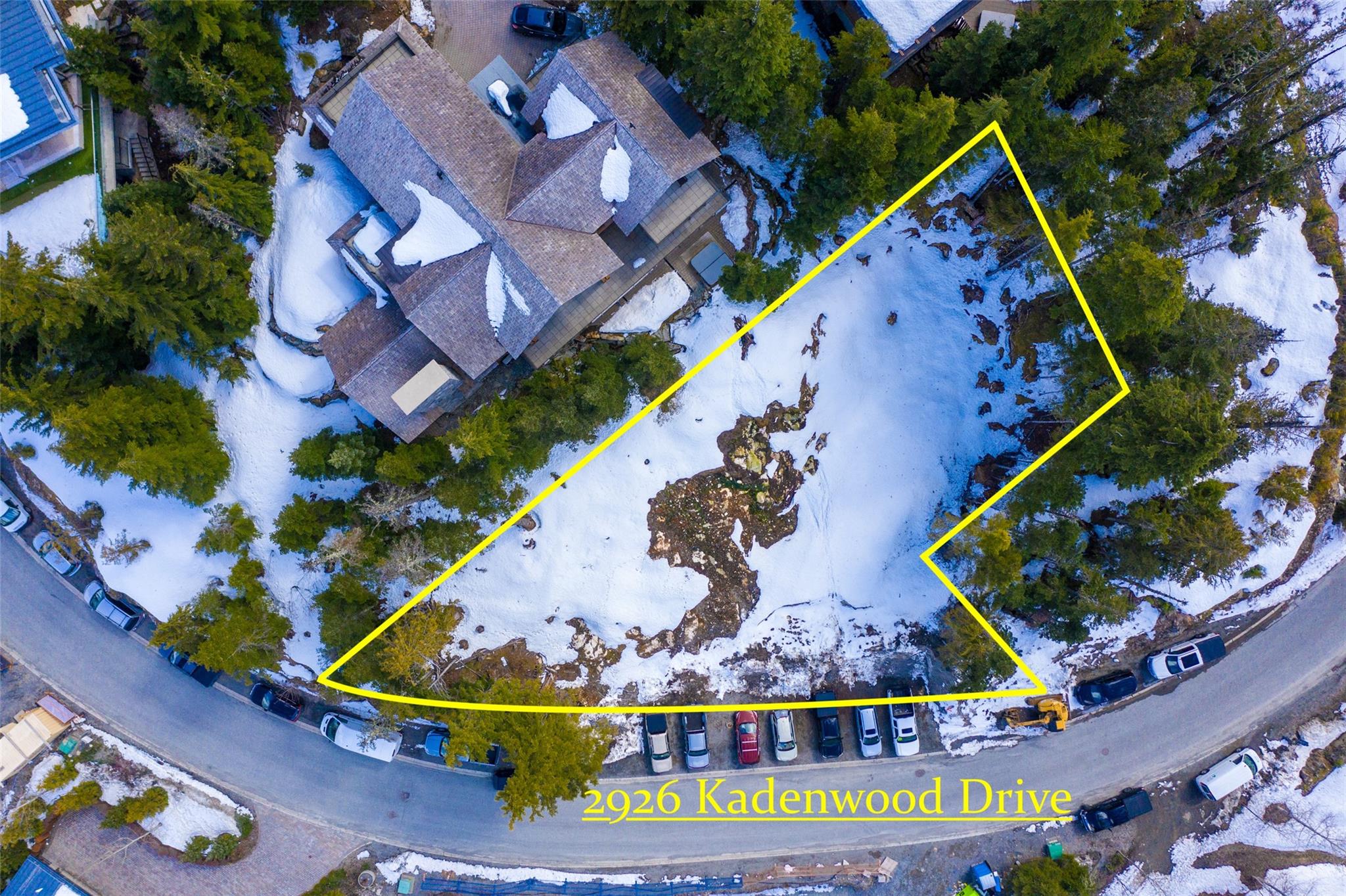2926 Kadenwood Drive image 4