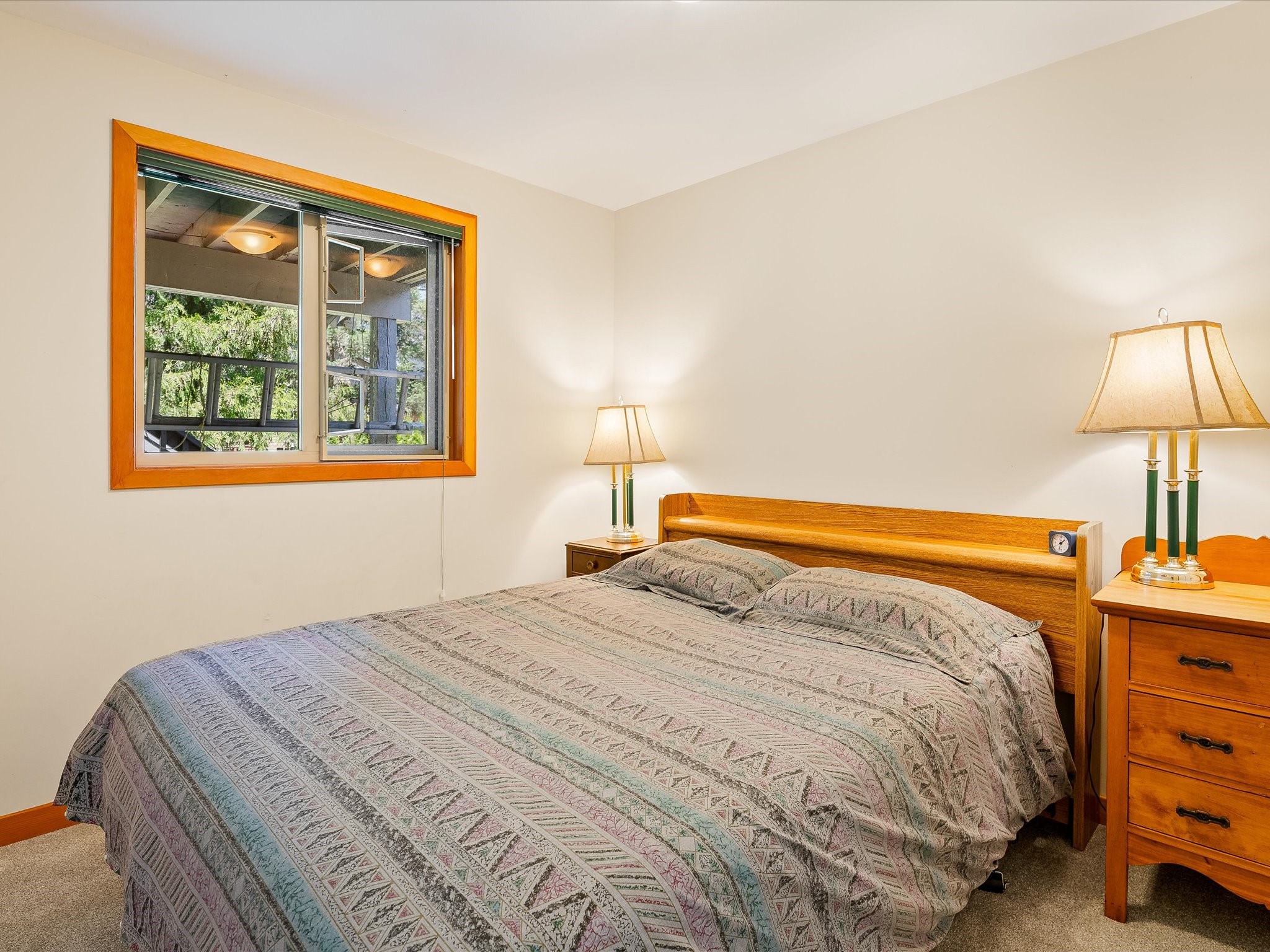 1489 Balsam Street image 23
