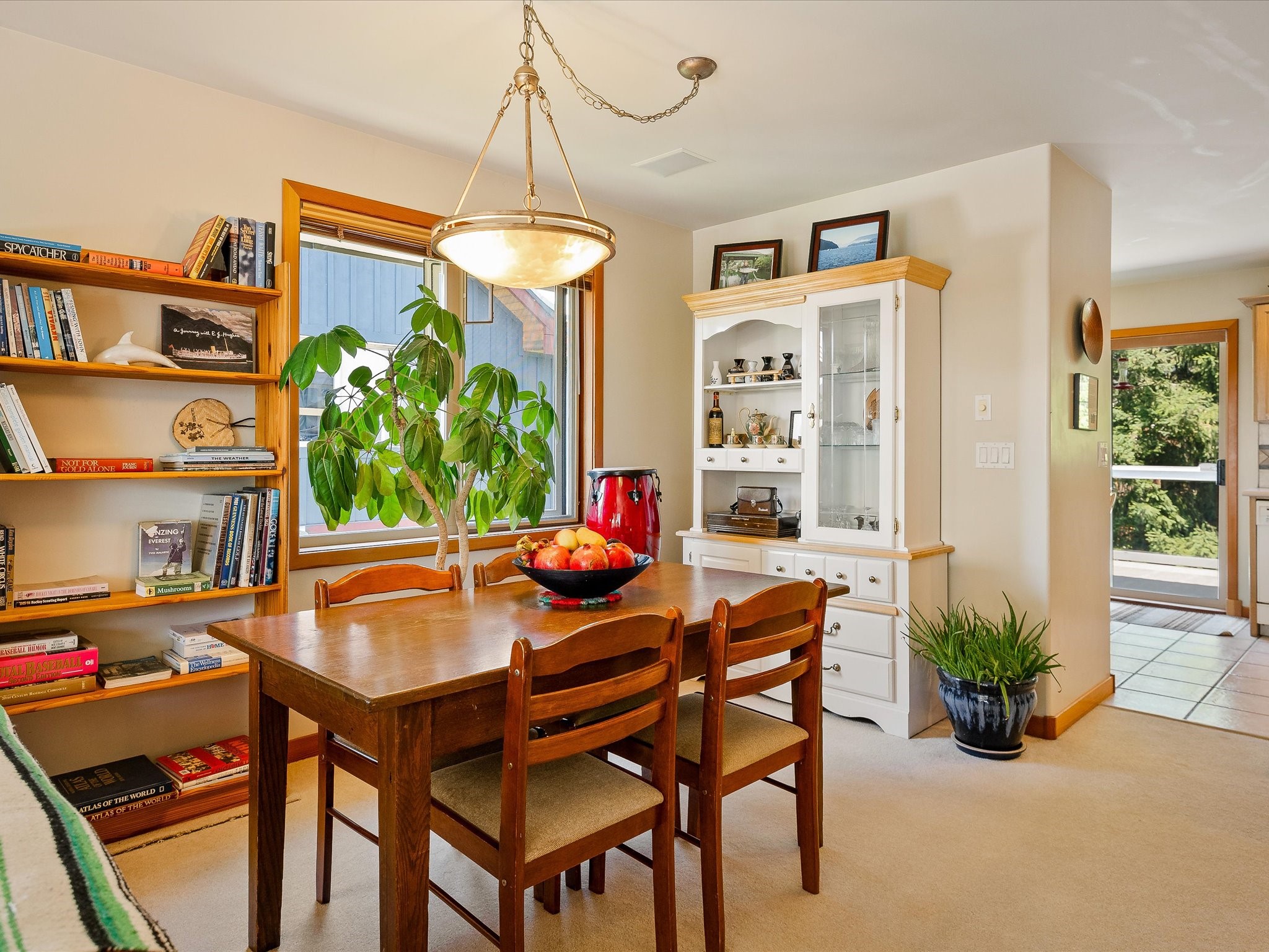 1489 Balsam Street image 6