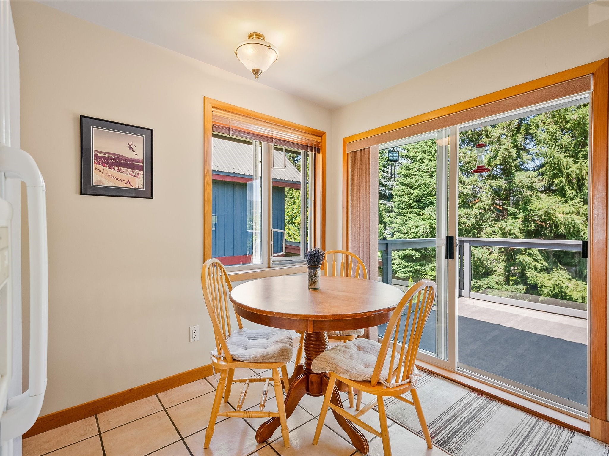 1489 Balsam Street image 7