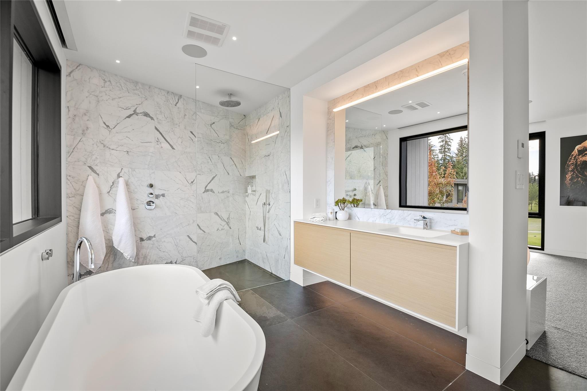 8080 Cypress Place image 22