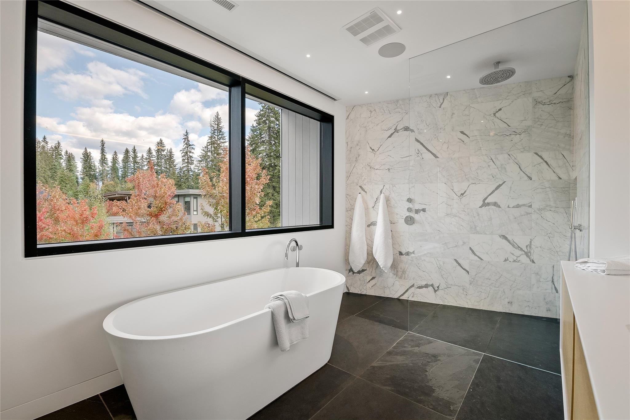 8080 Cypress Place image 23
