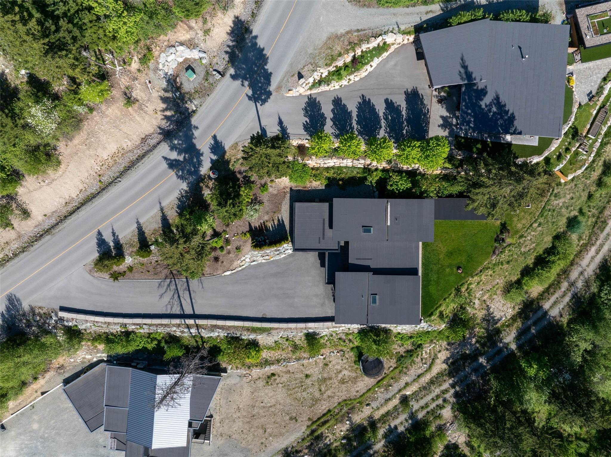 7512 Pebble Creek Drive image 39