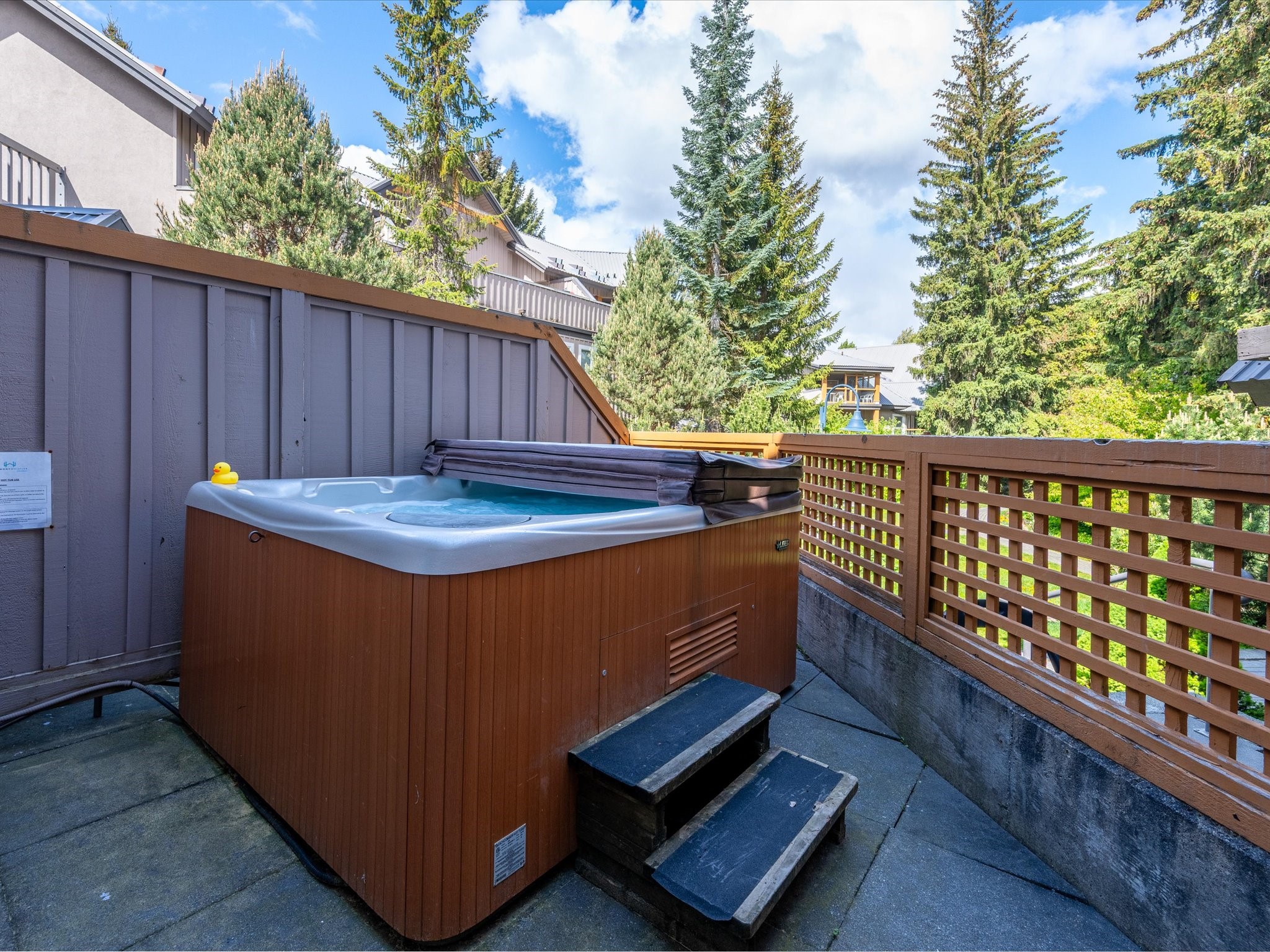 98-4388 Northlands Boulevard image 18