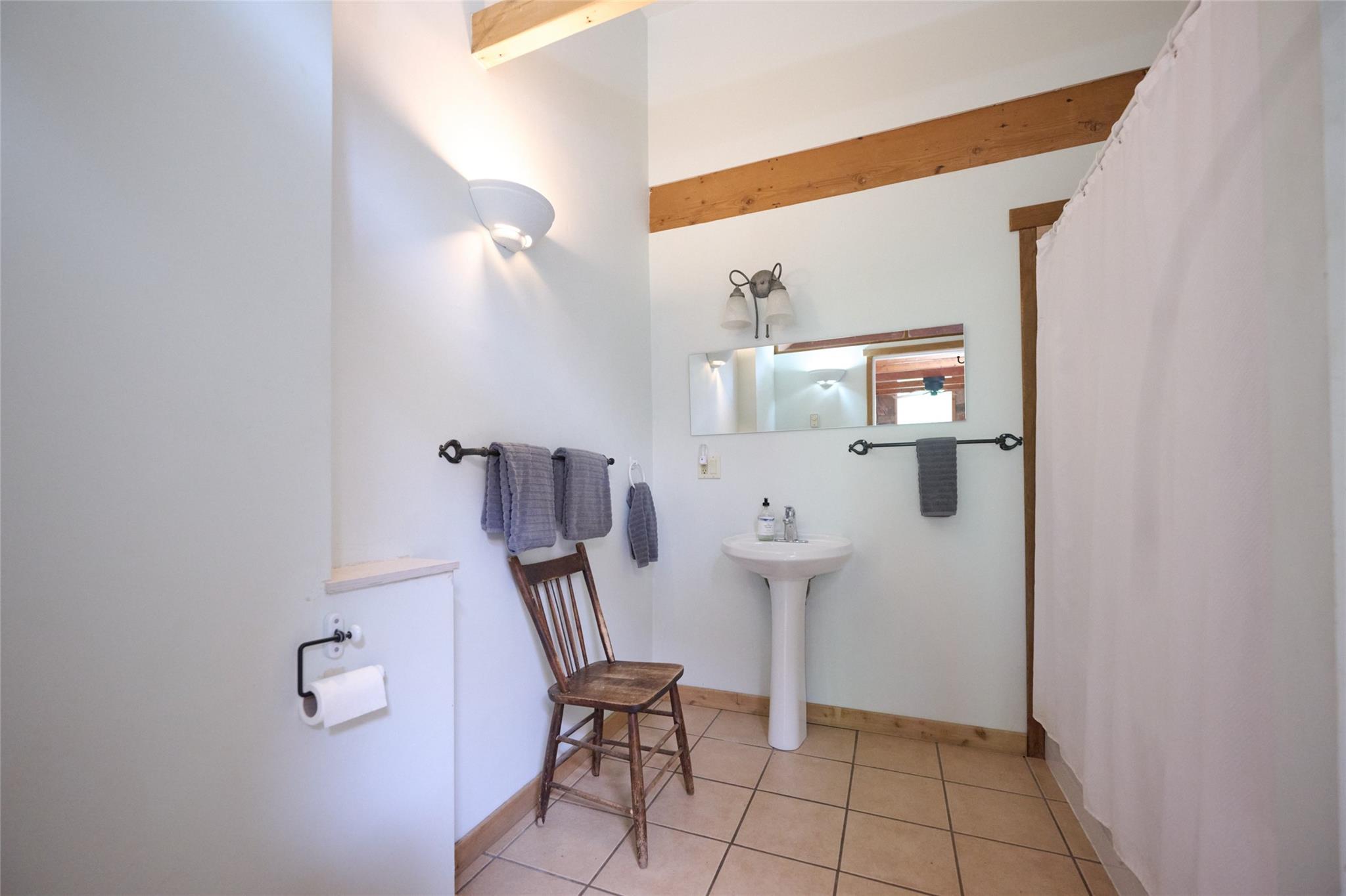 128 Lorne Road image 14