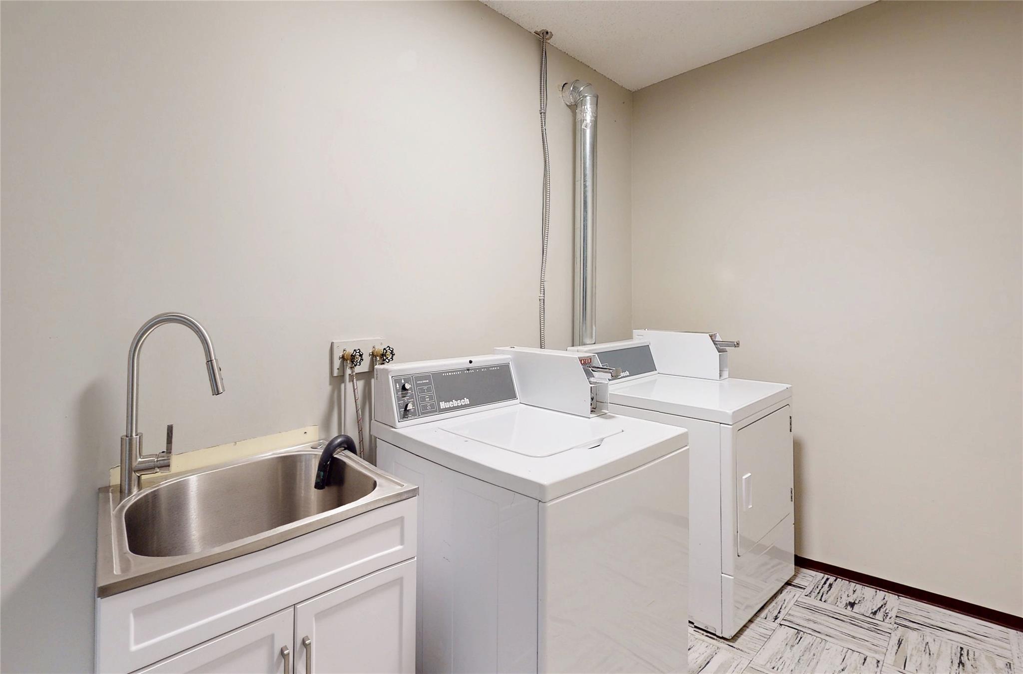 211-2109 Whistler Road image 15