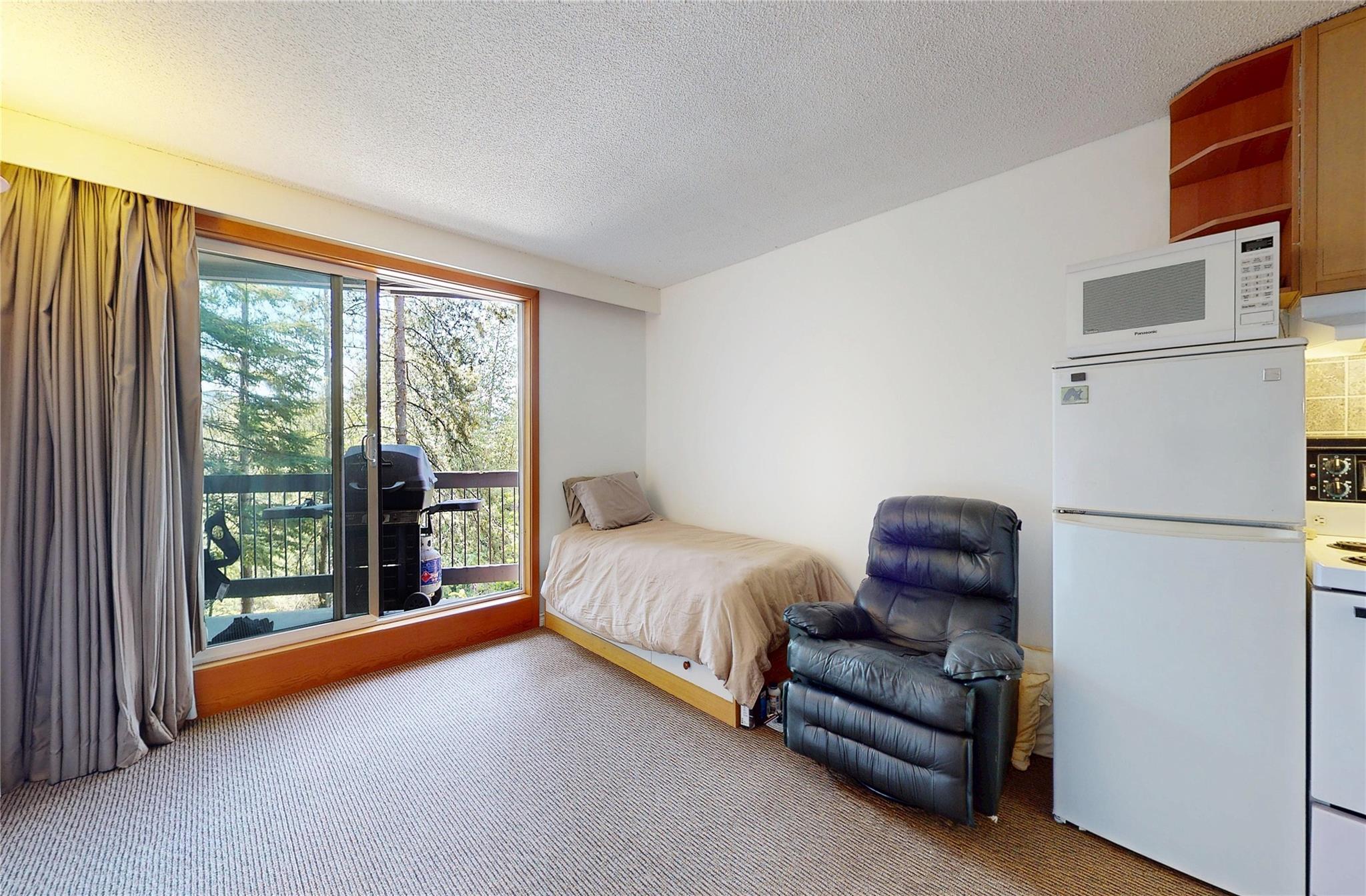 211-2109 Whistler Road image 3