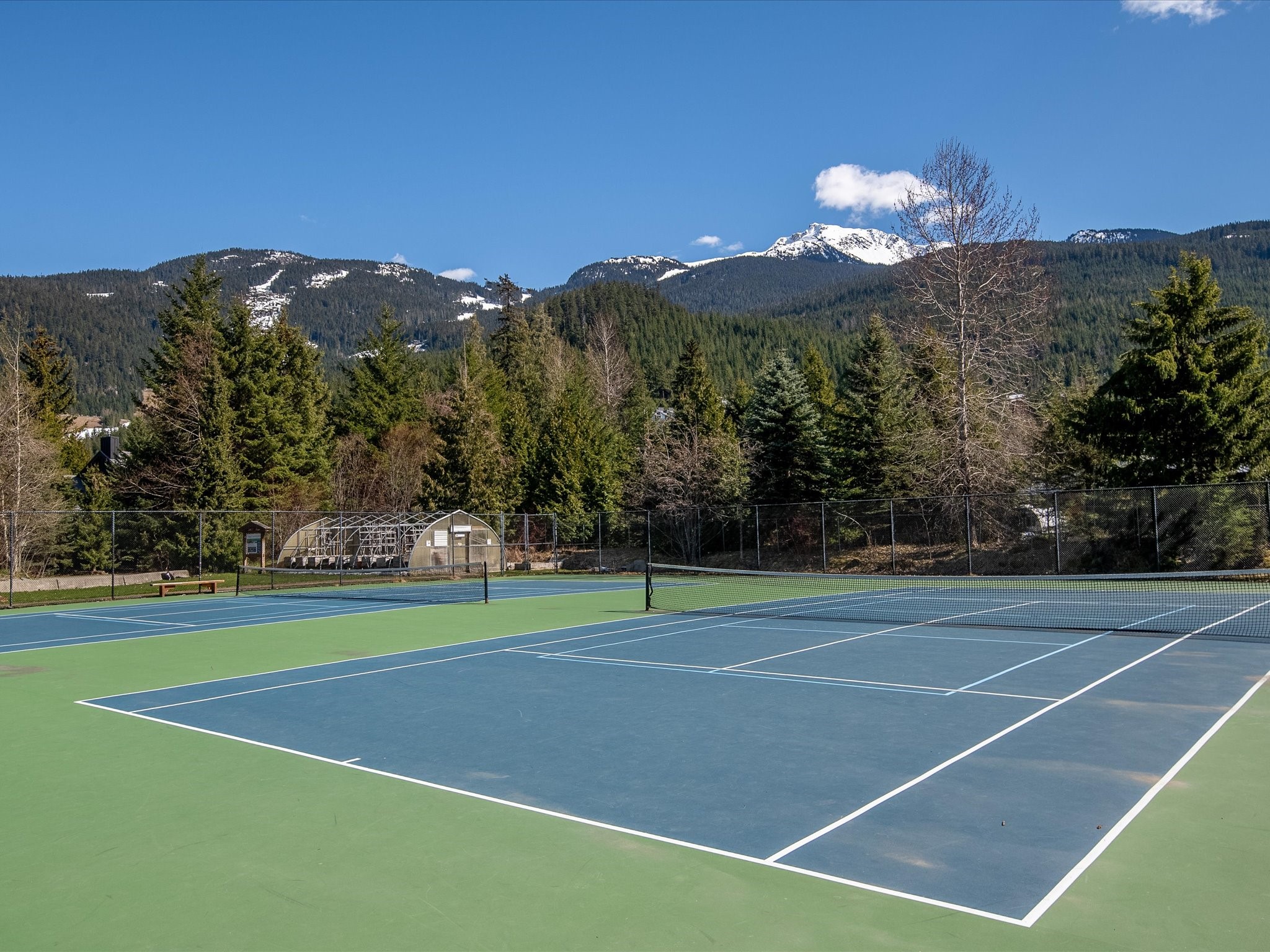 301-2129 Lake Placid Road image 34