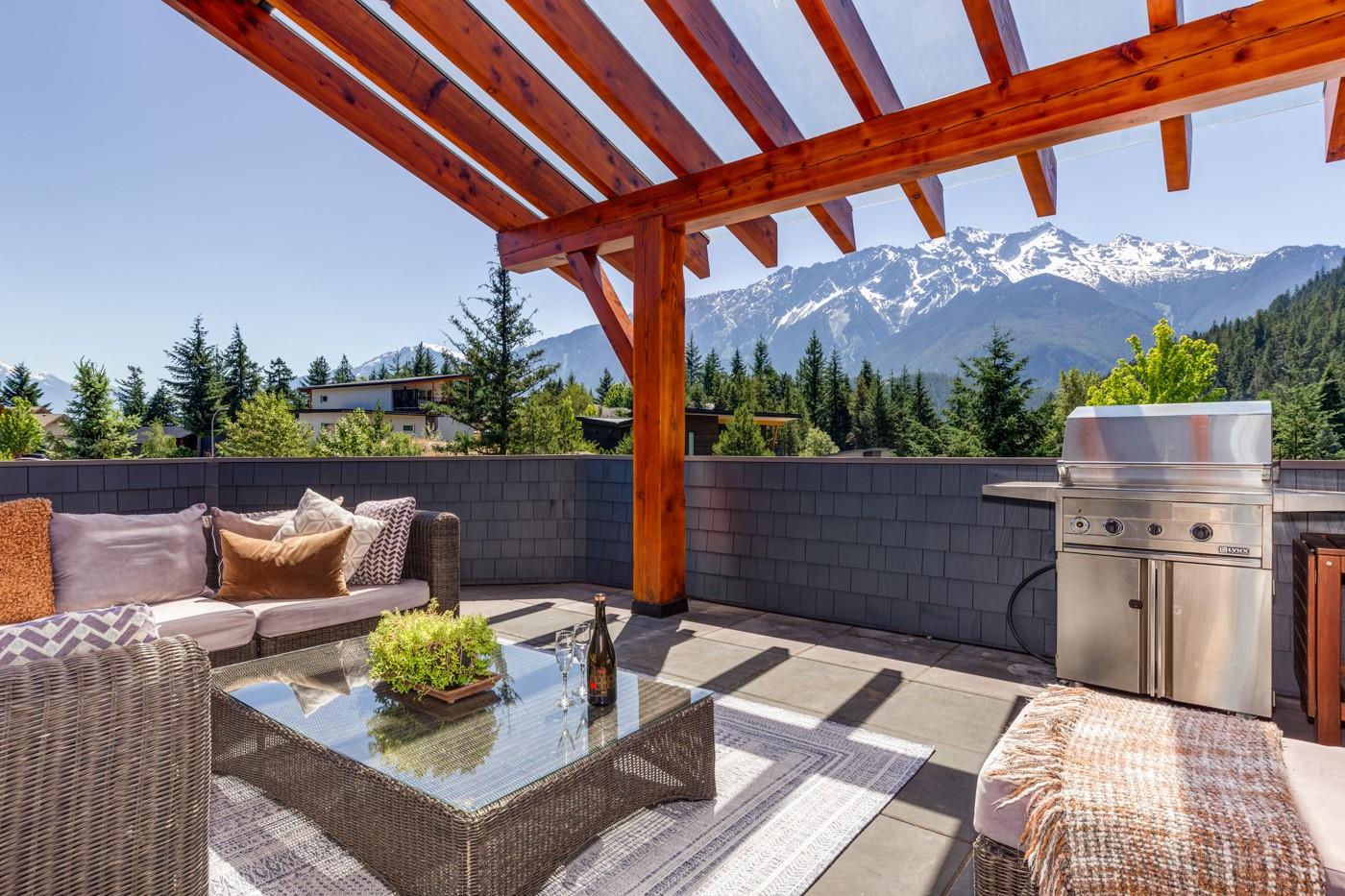 7459 Dogwood Street image 13