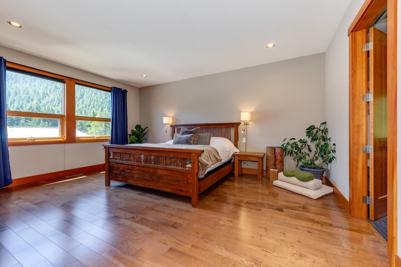 7459 Dogwood Street image 16