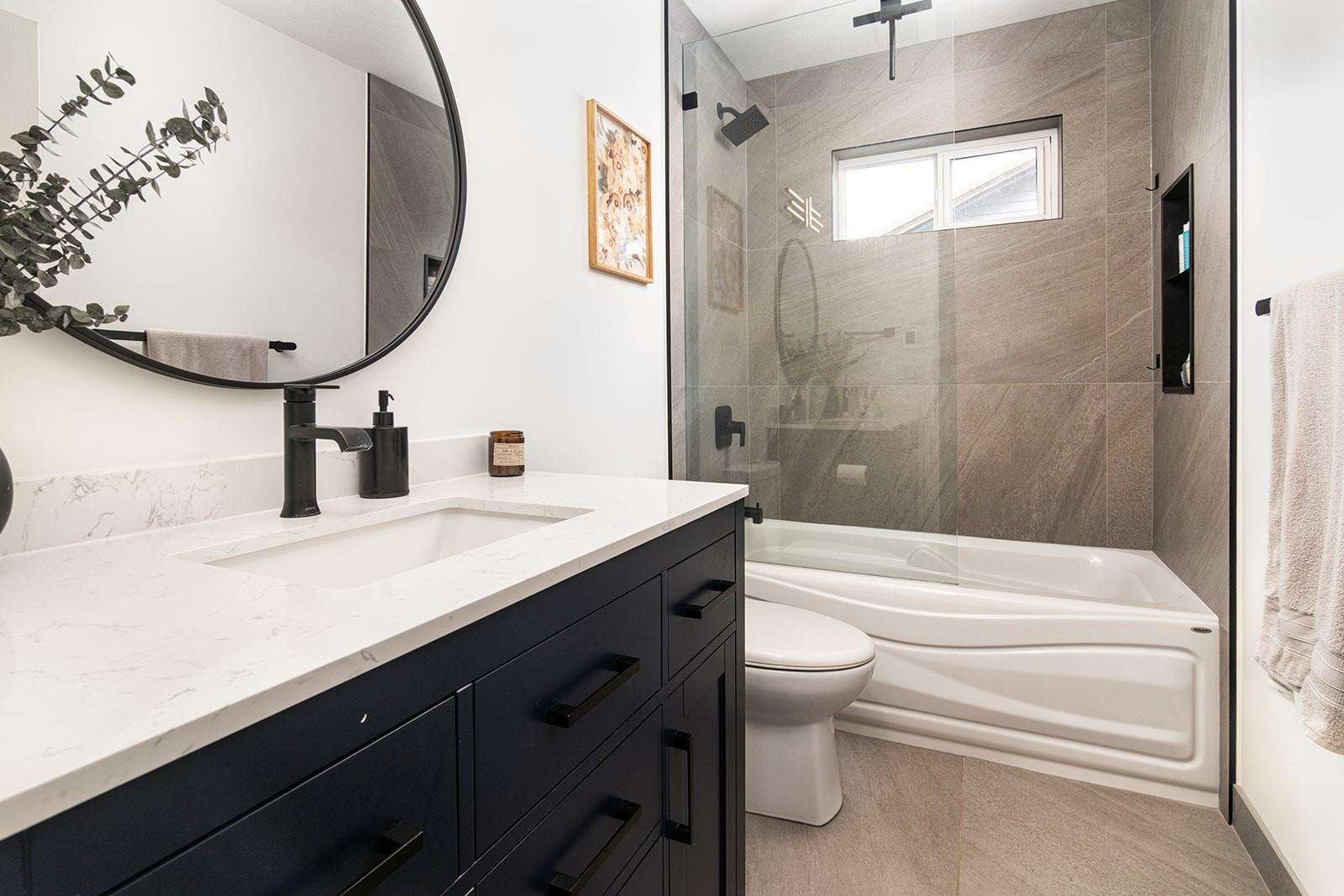 7403 Harrow Road image 13