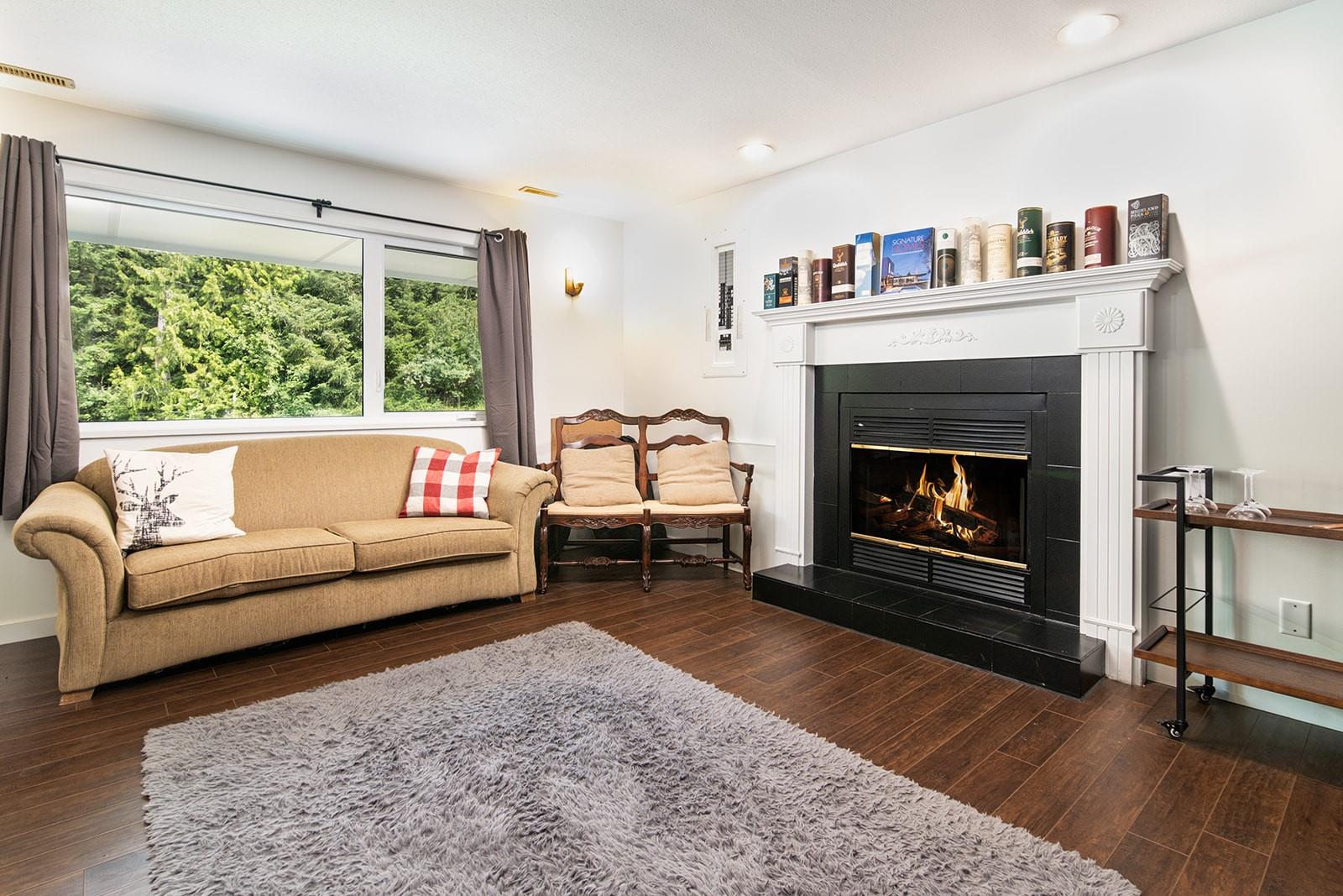 7403 Harrow Road image 18
