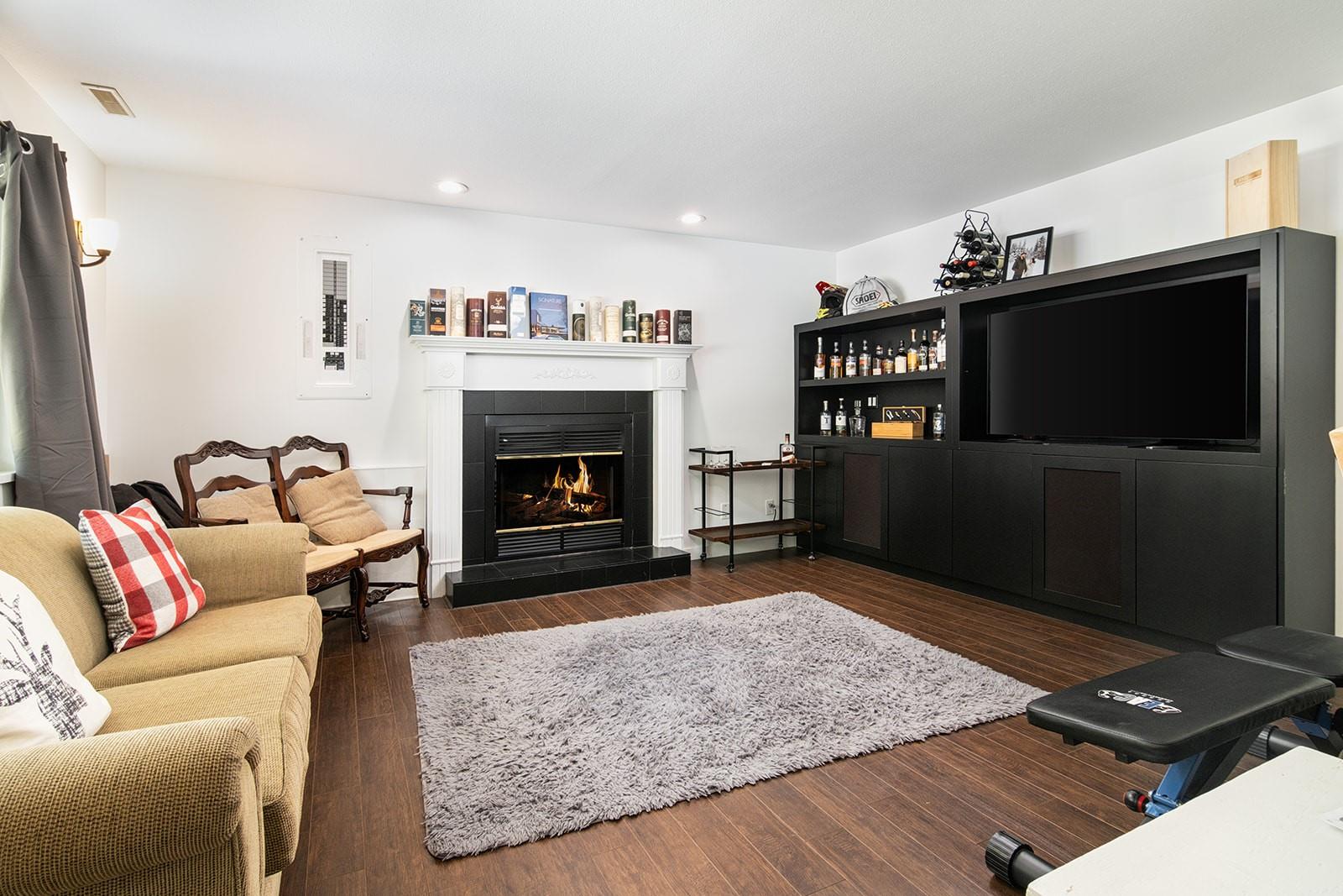 7403 Harrow Road image 19