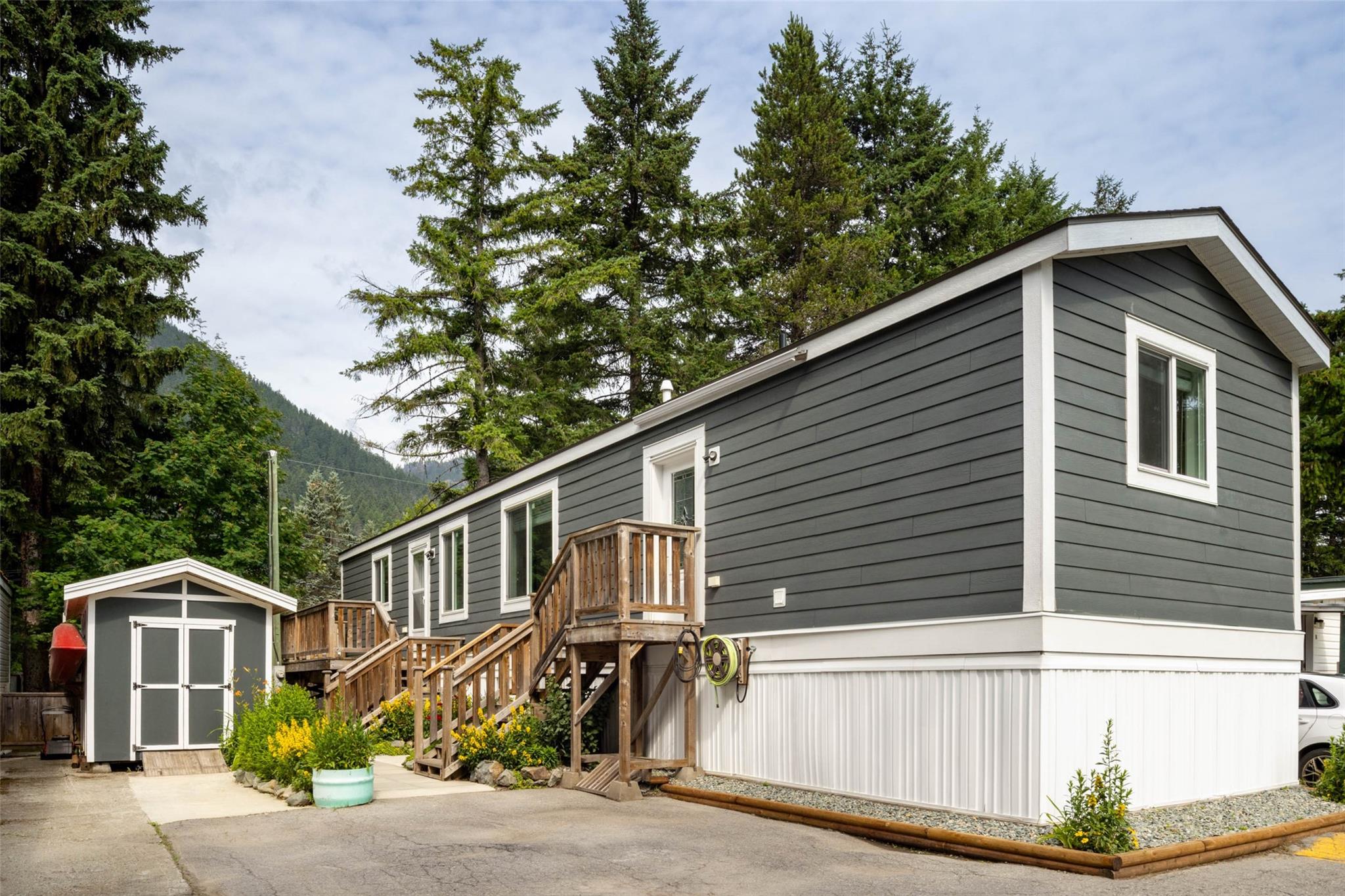 9-7370 Highway 99 