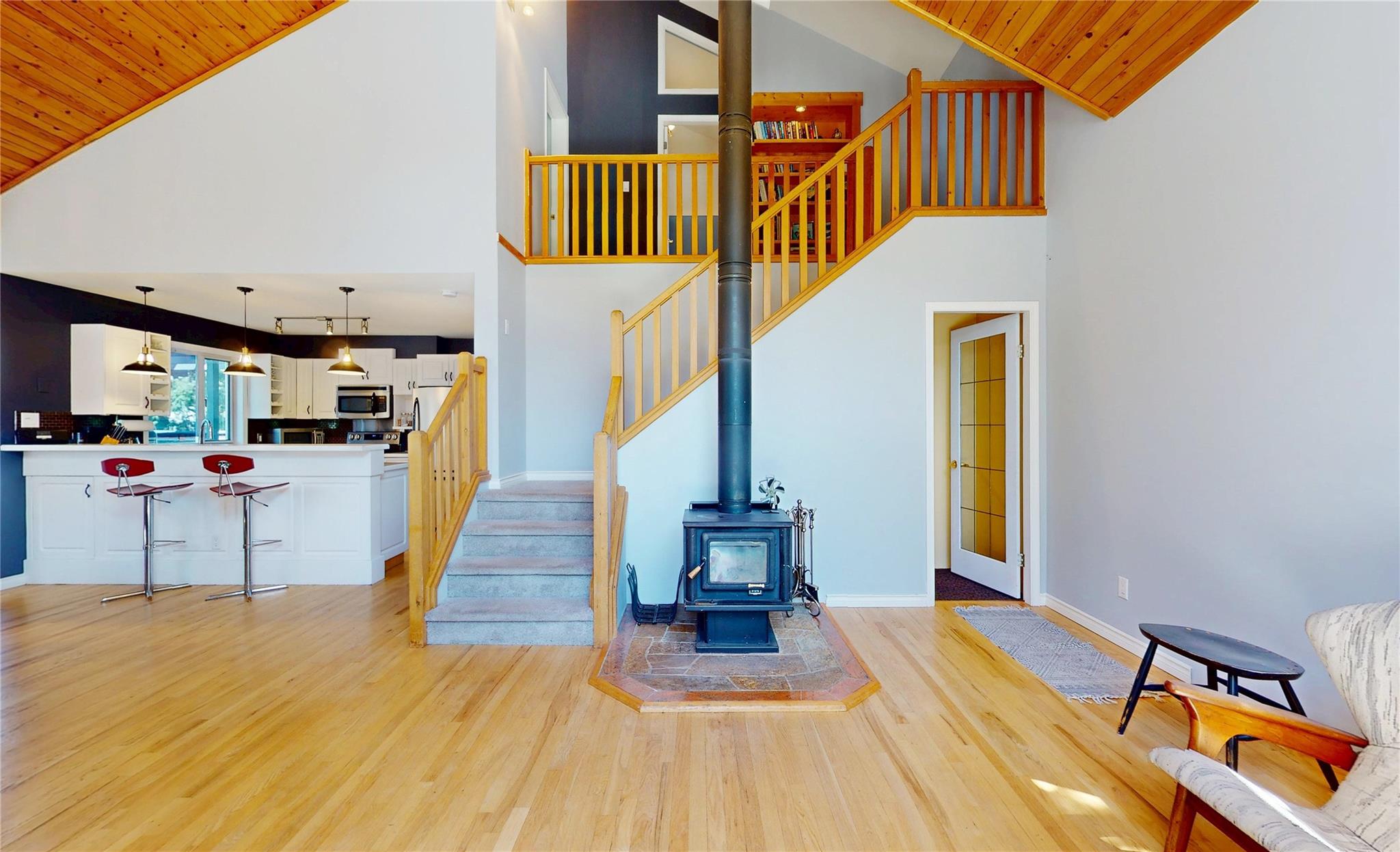 1479 Lupin Street image 2