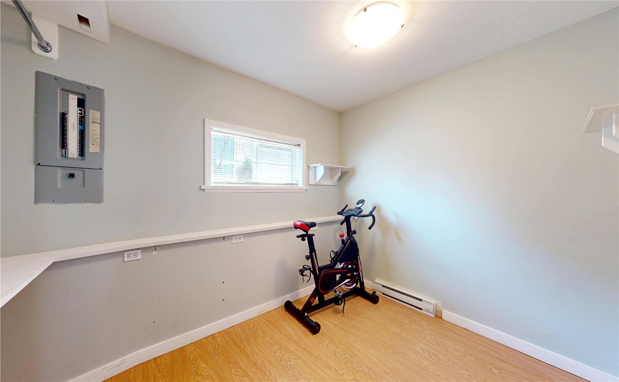 1479 Lupin Street image 29