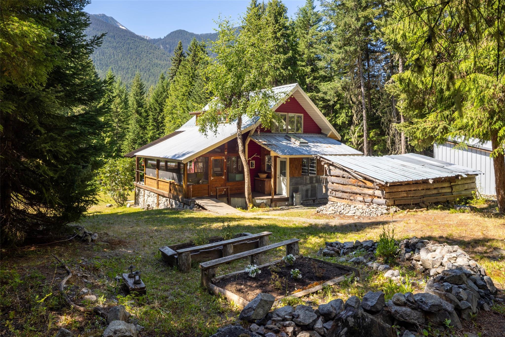 2841 Blackwater Road image 24