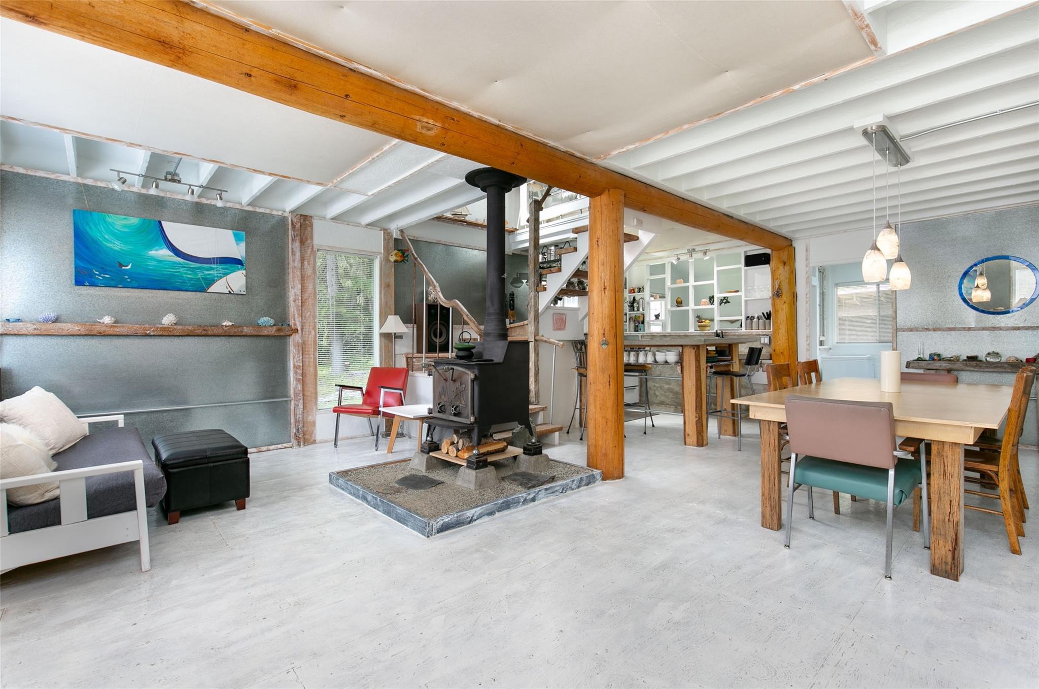 2841 Blackwater Road image 2