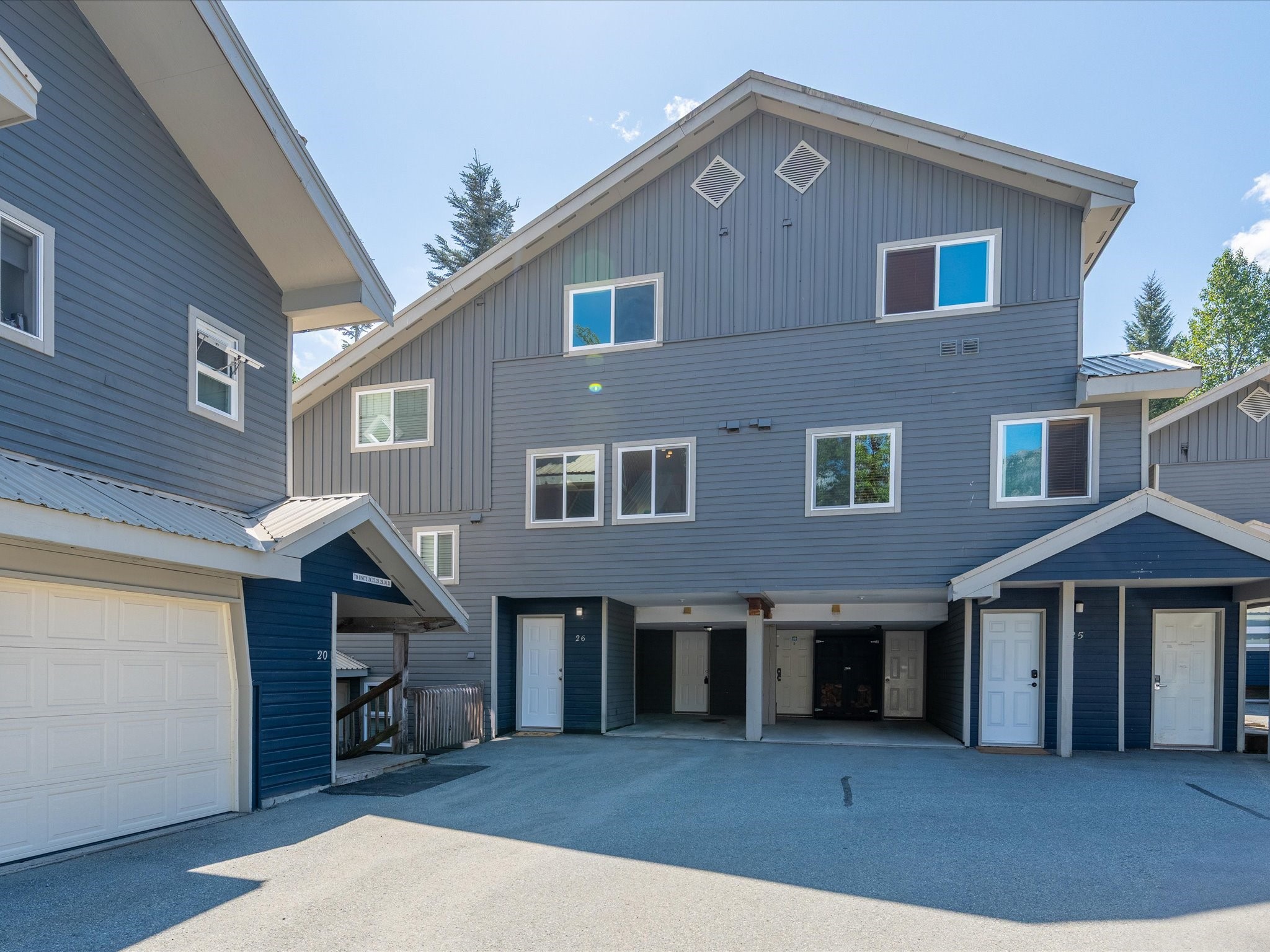 26-2211 Marmot Place