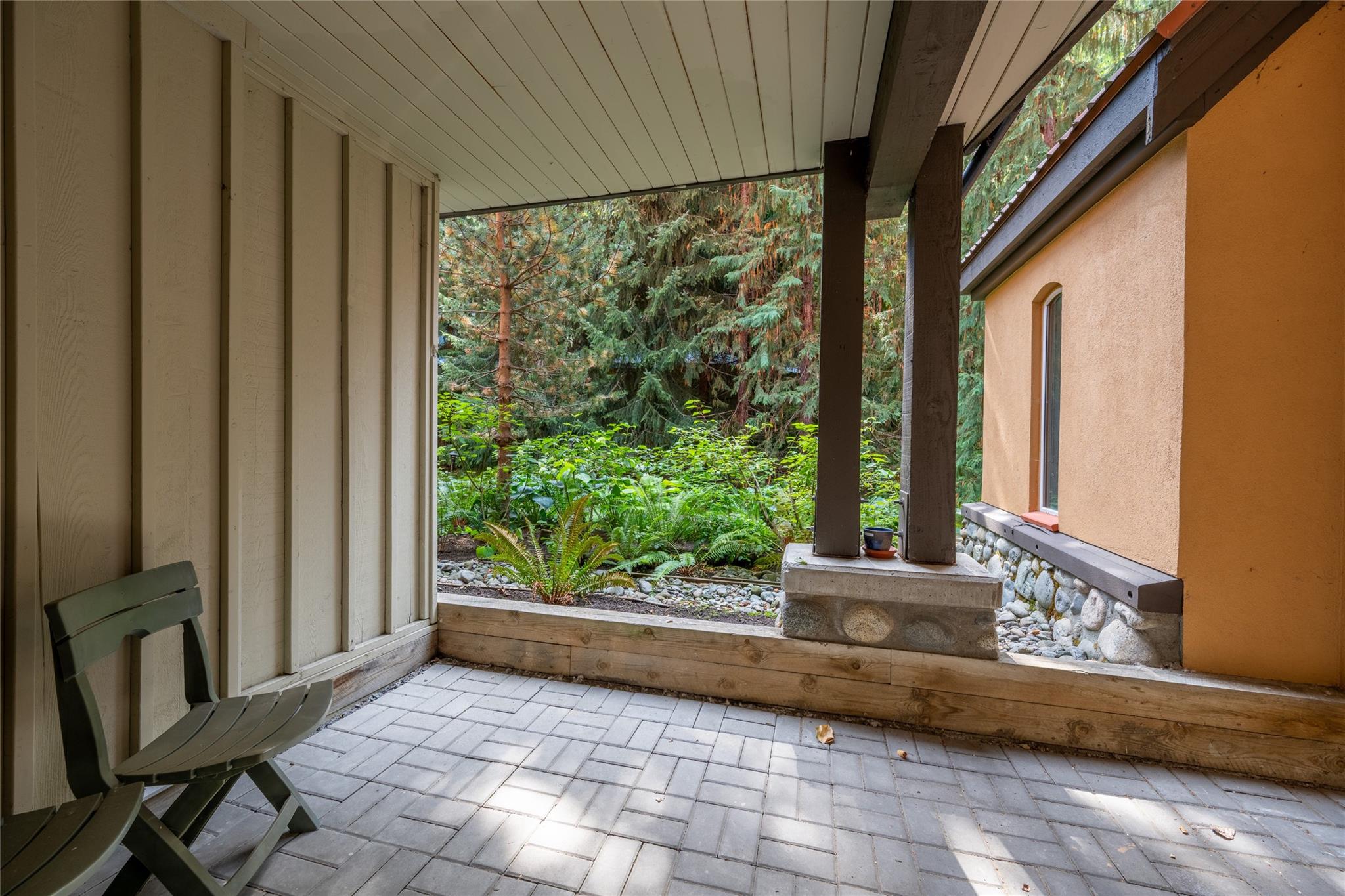 11-4325 Northlands Boulevard image 18