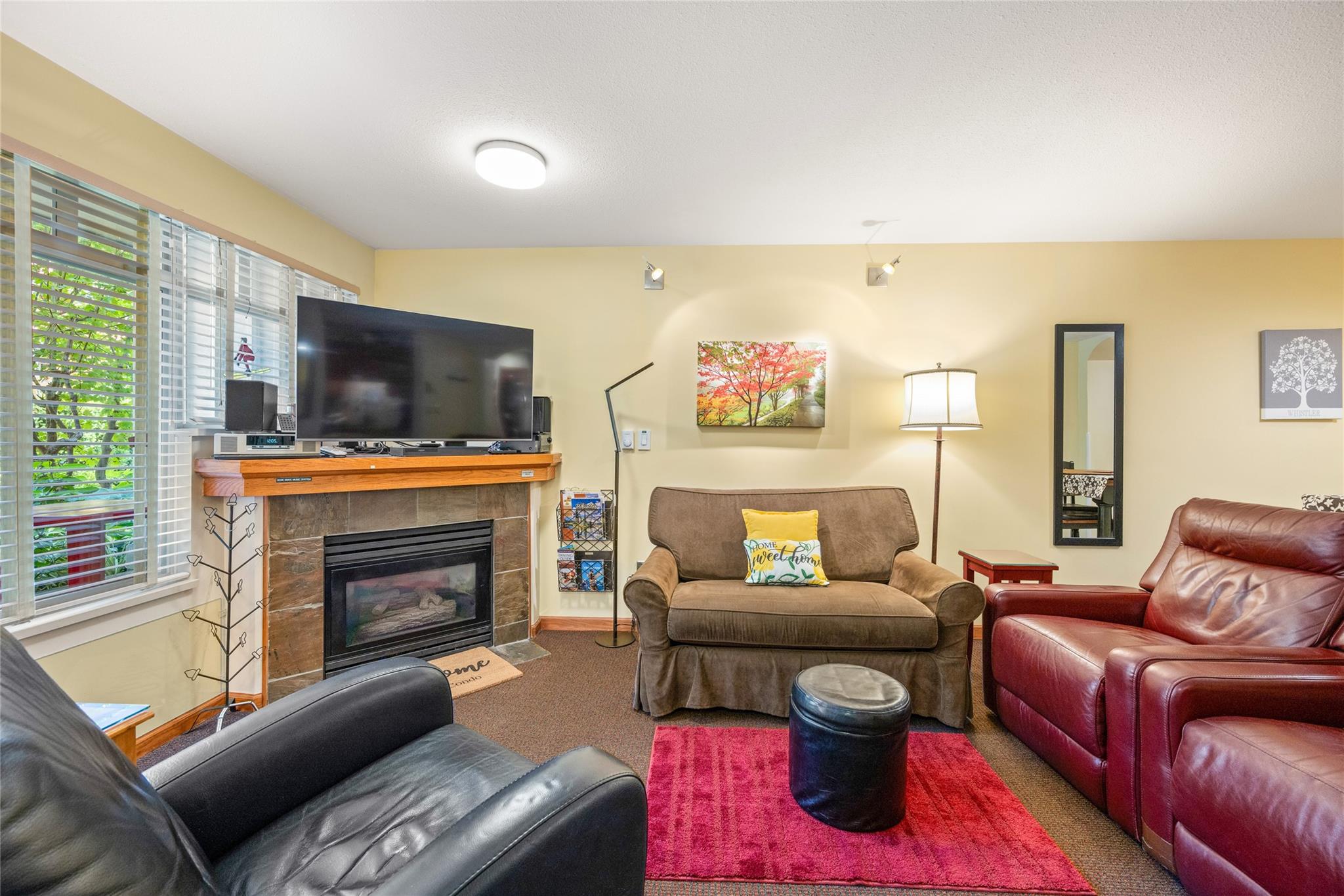 11-4325 Northlands Boulevard image 1