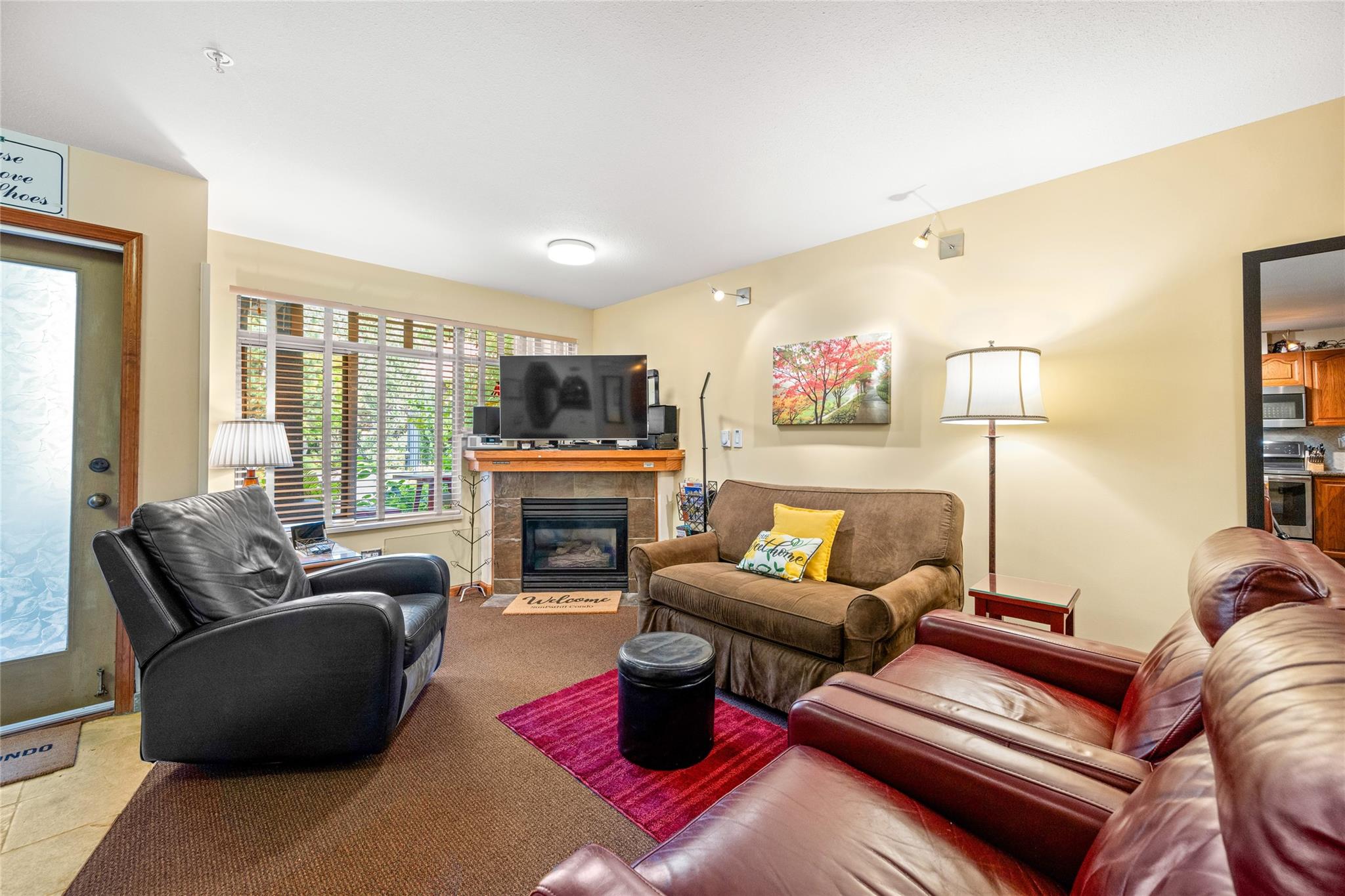 11-4325 Northlands Boulevard image 2