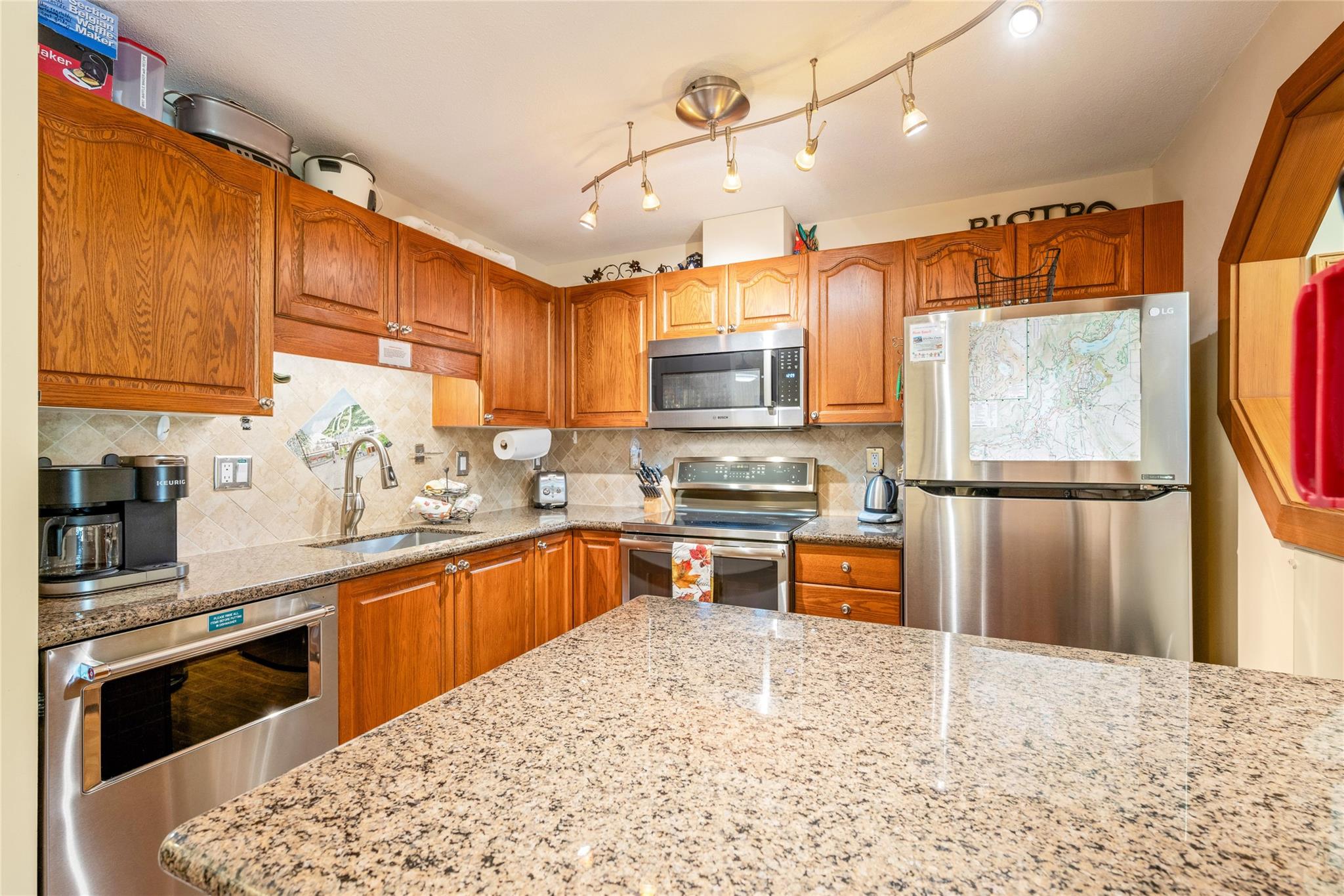 11-4325 Northlands Boulevard image 8