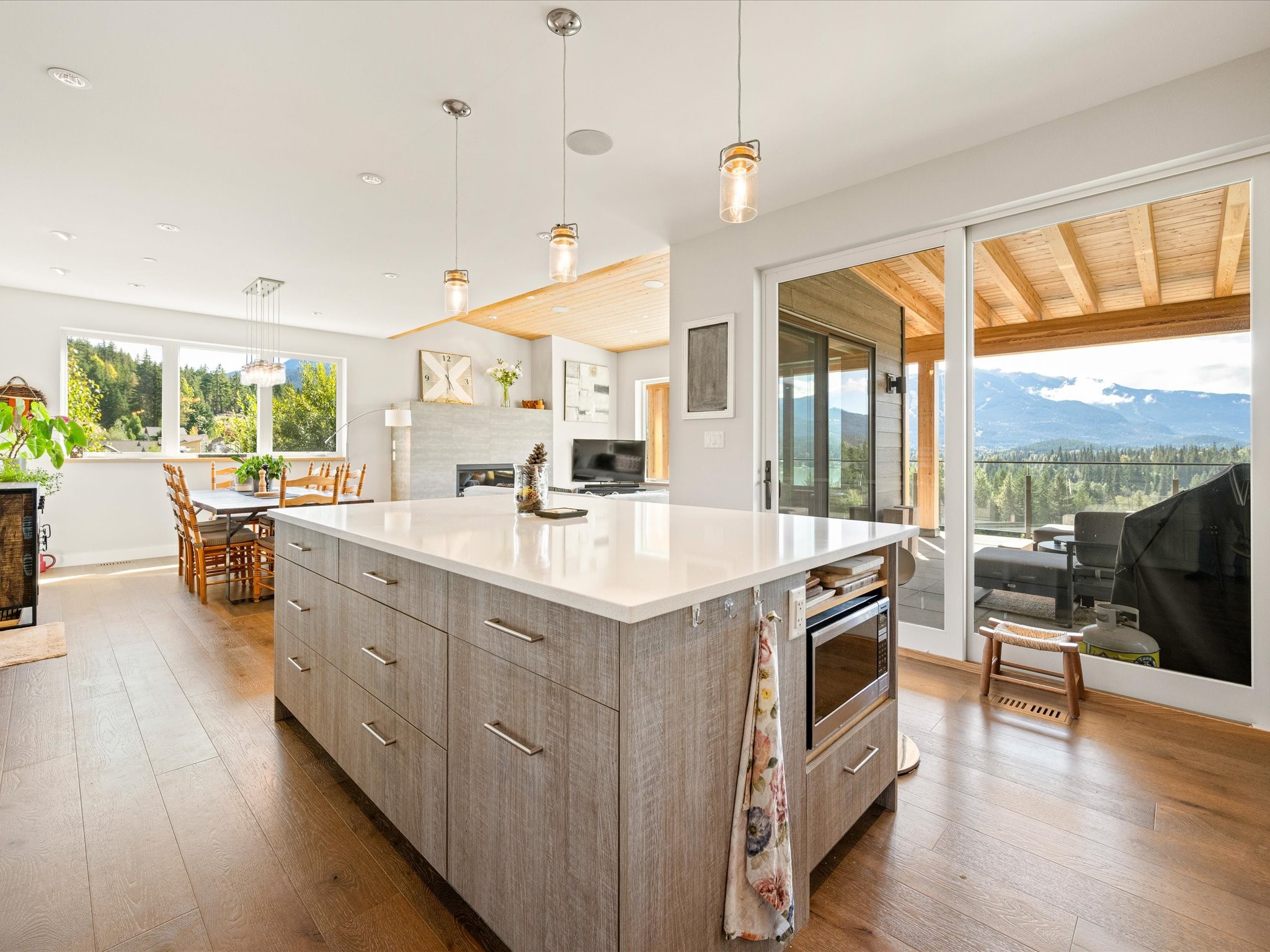 8409 Big Sky Terrace  image 10