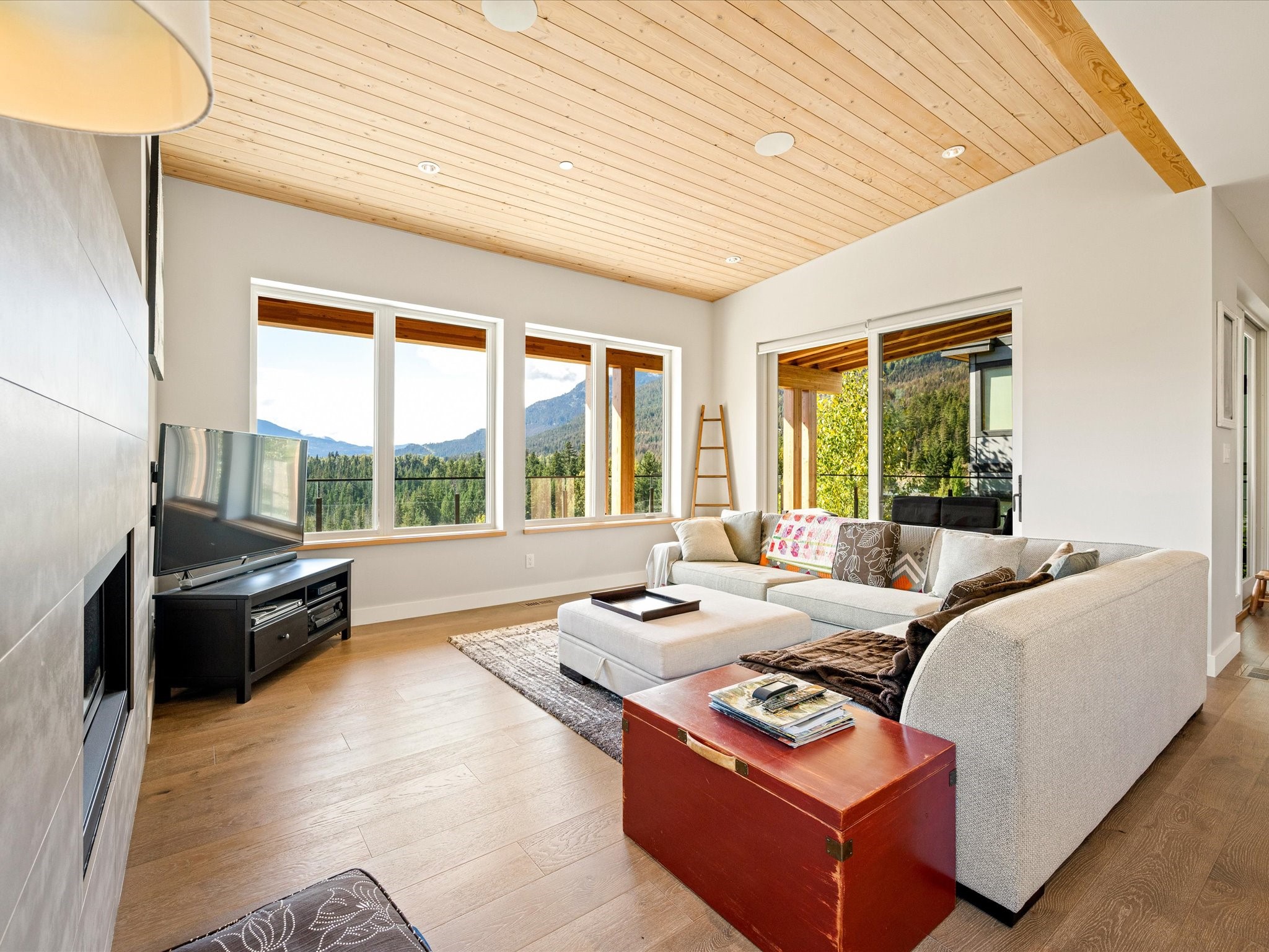 8409 Big Sky Terrace  image 2