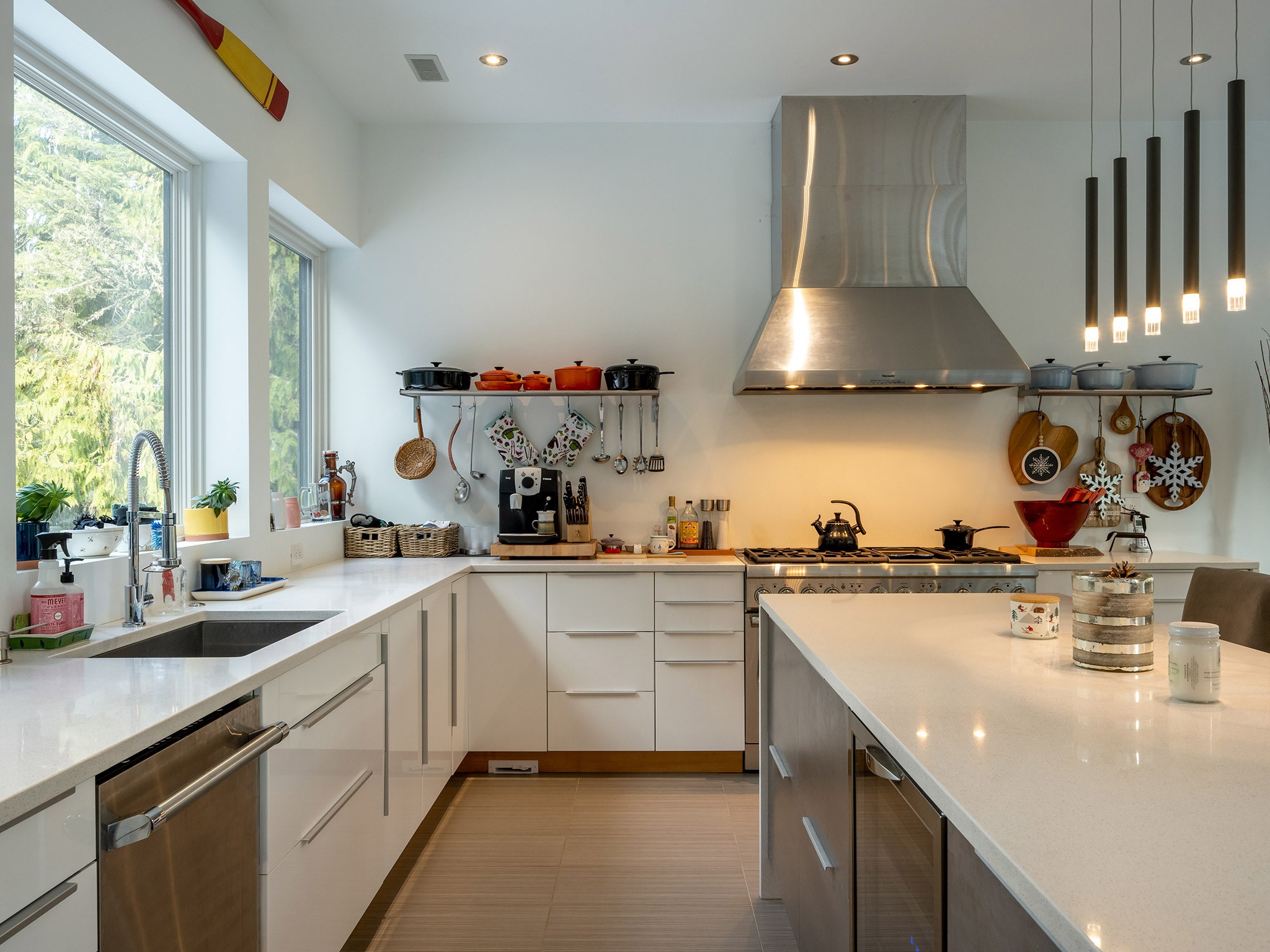 5221 Jordan Lane image 11