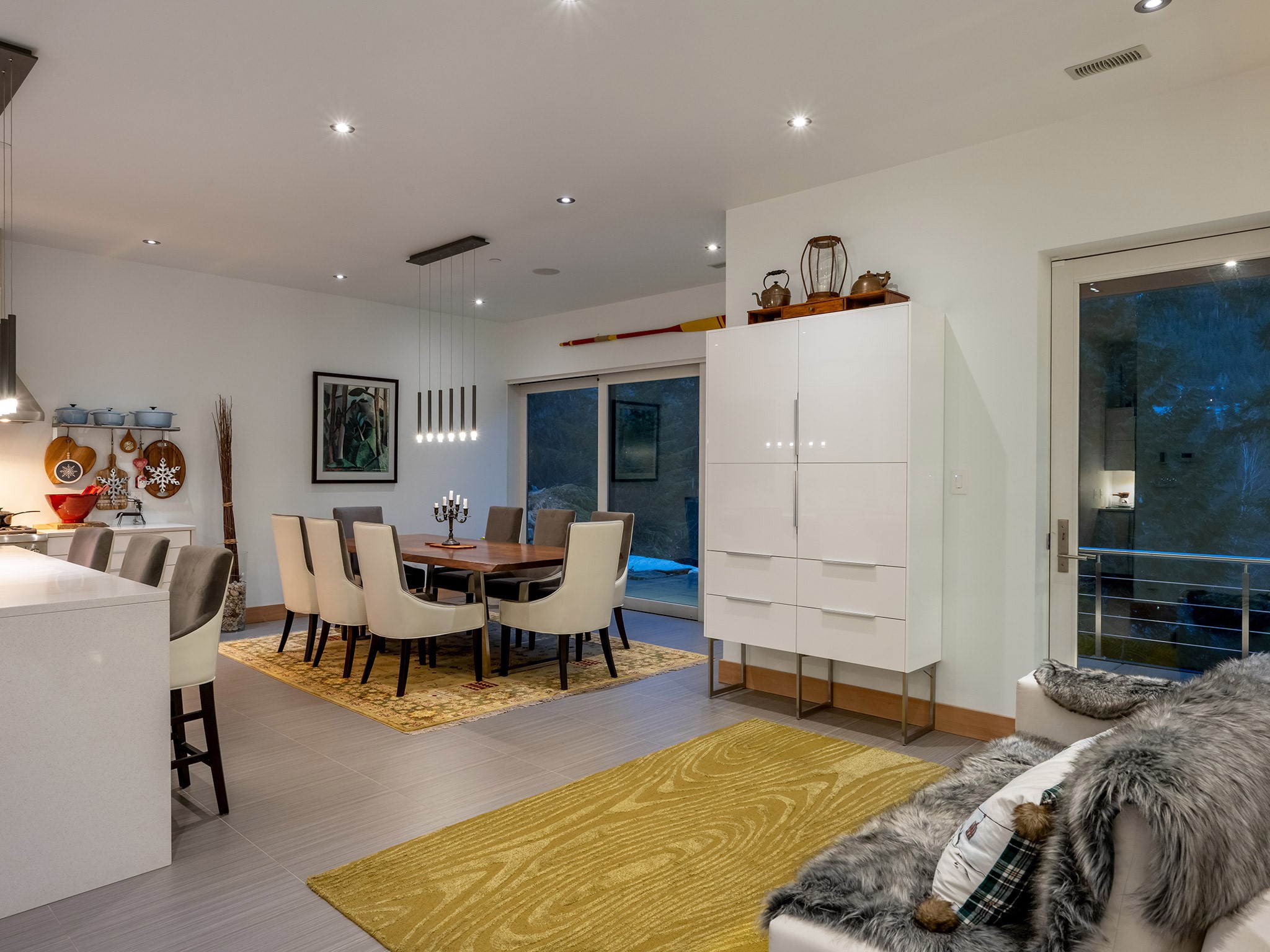 5221 Jordan Lane image 5