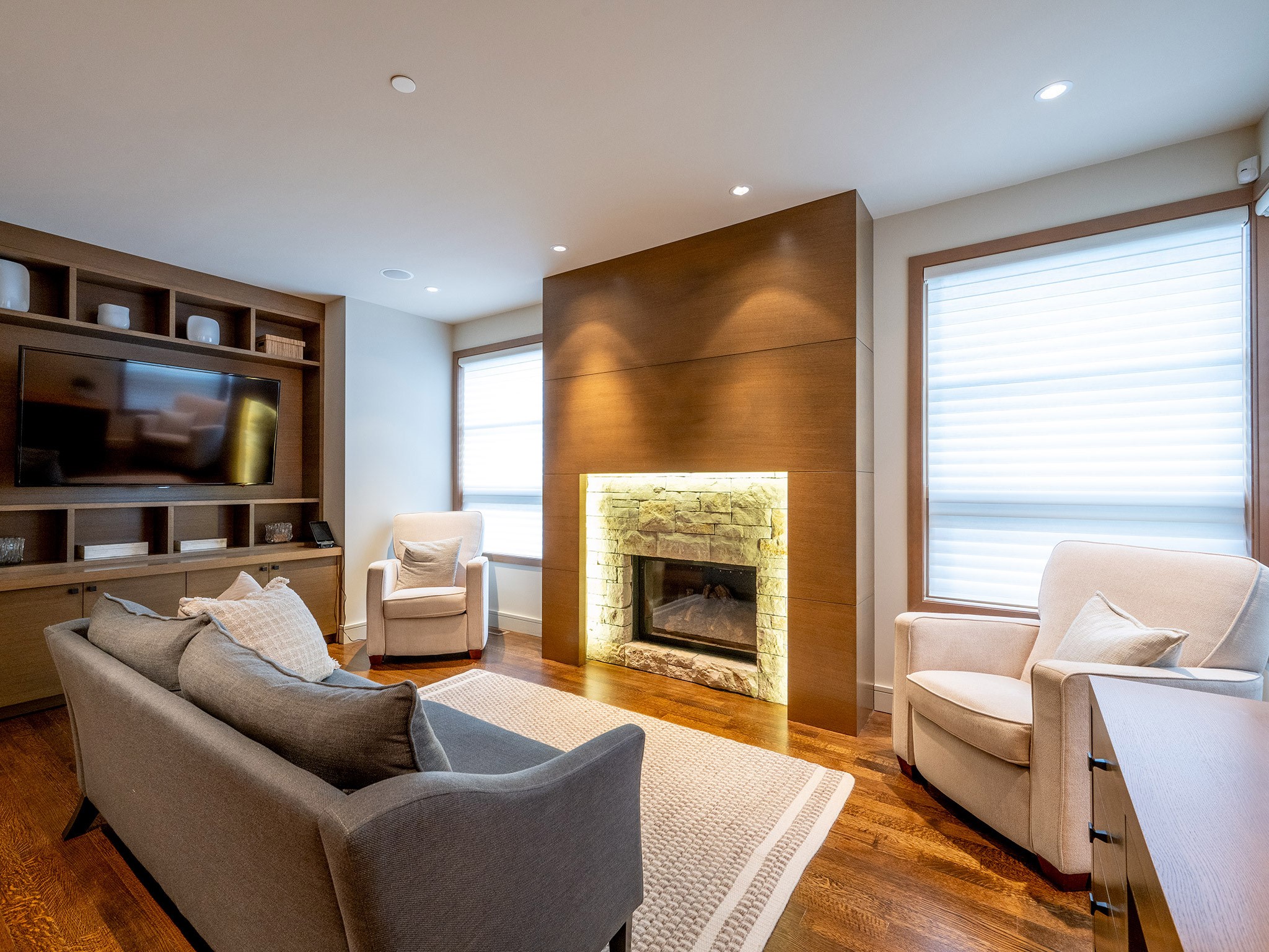 2963 High Point Drive image 10