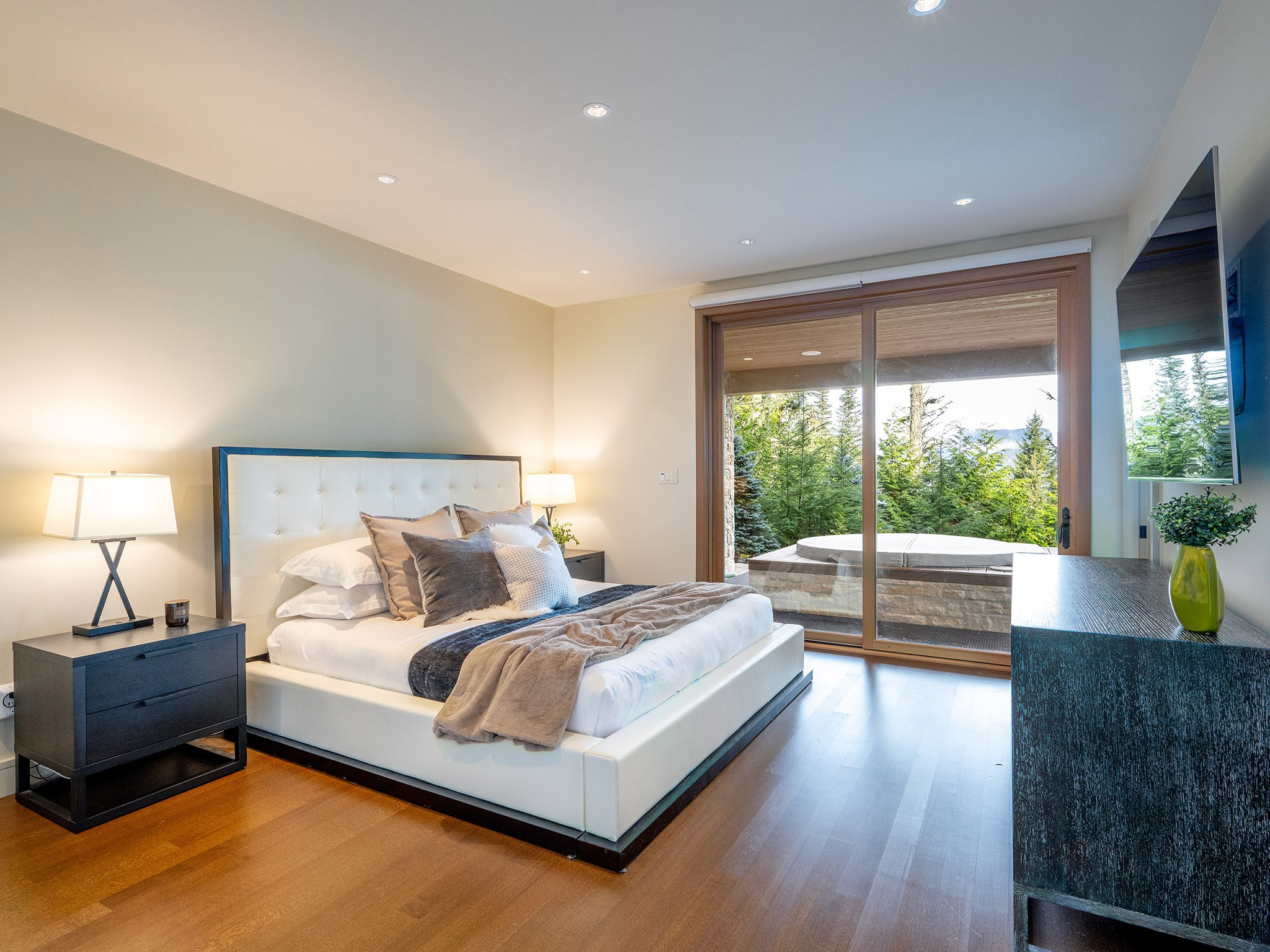 2963 High Point Drive image 24