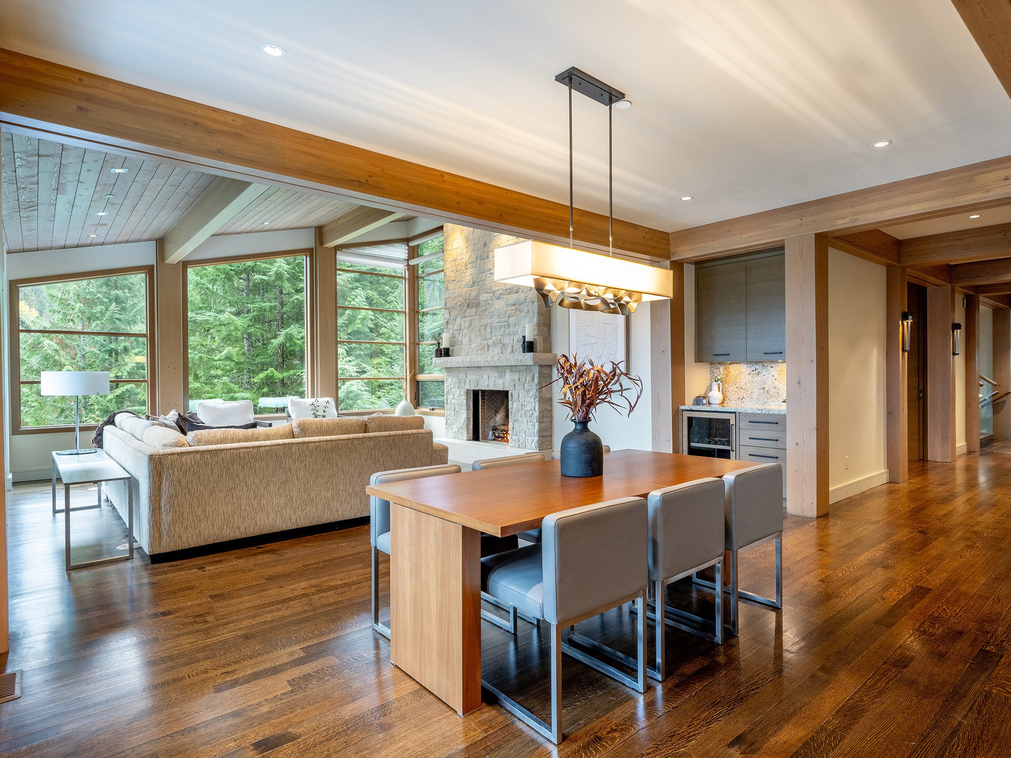 2963 High Point Drive image 2