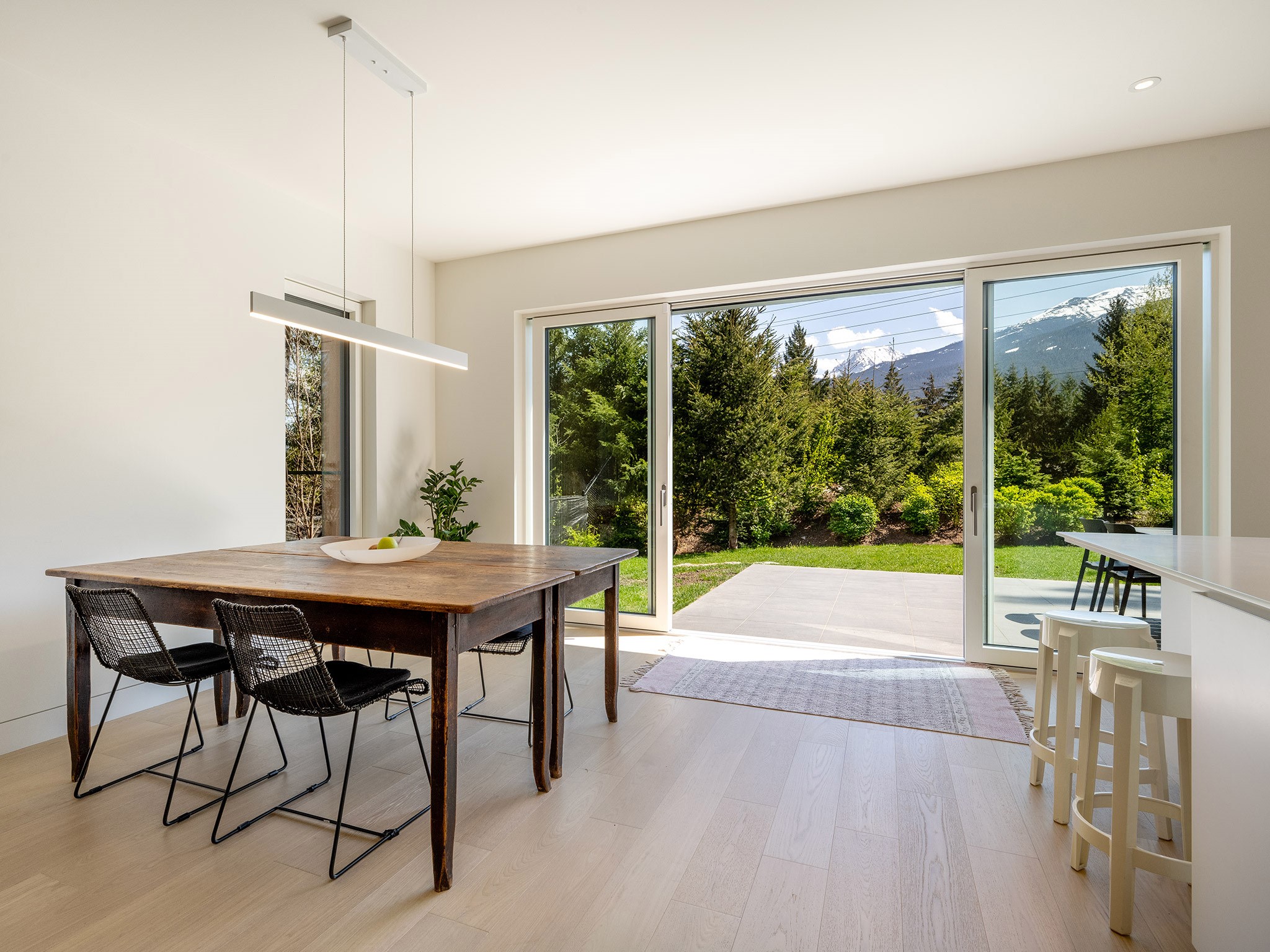 6187 Eagle Drive image 3