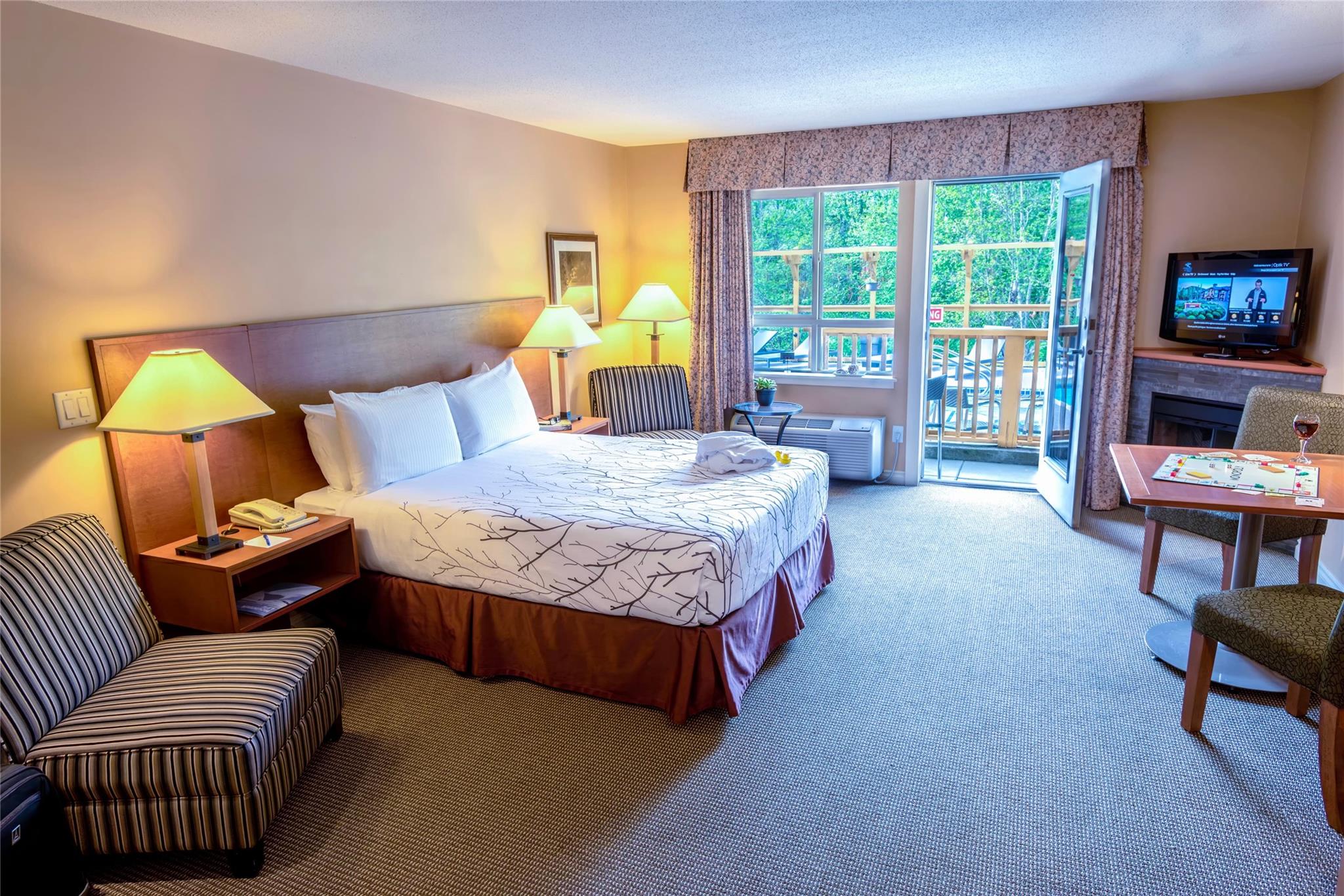 324-1490 Highway 99  image 16