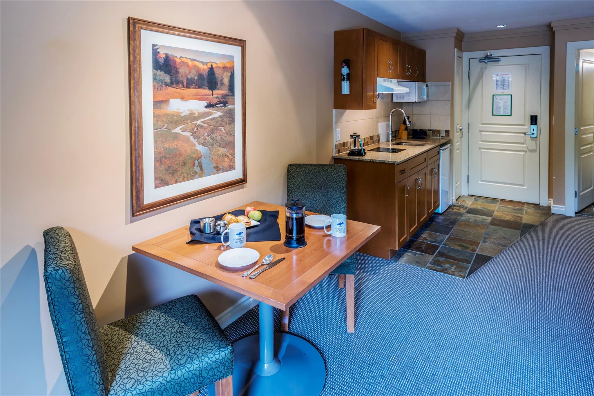 324-1490 Highway 99  image 3