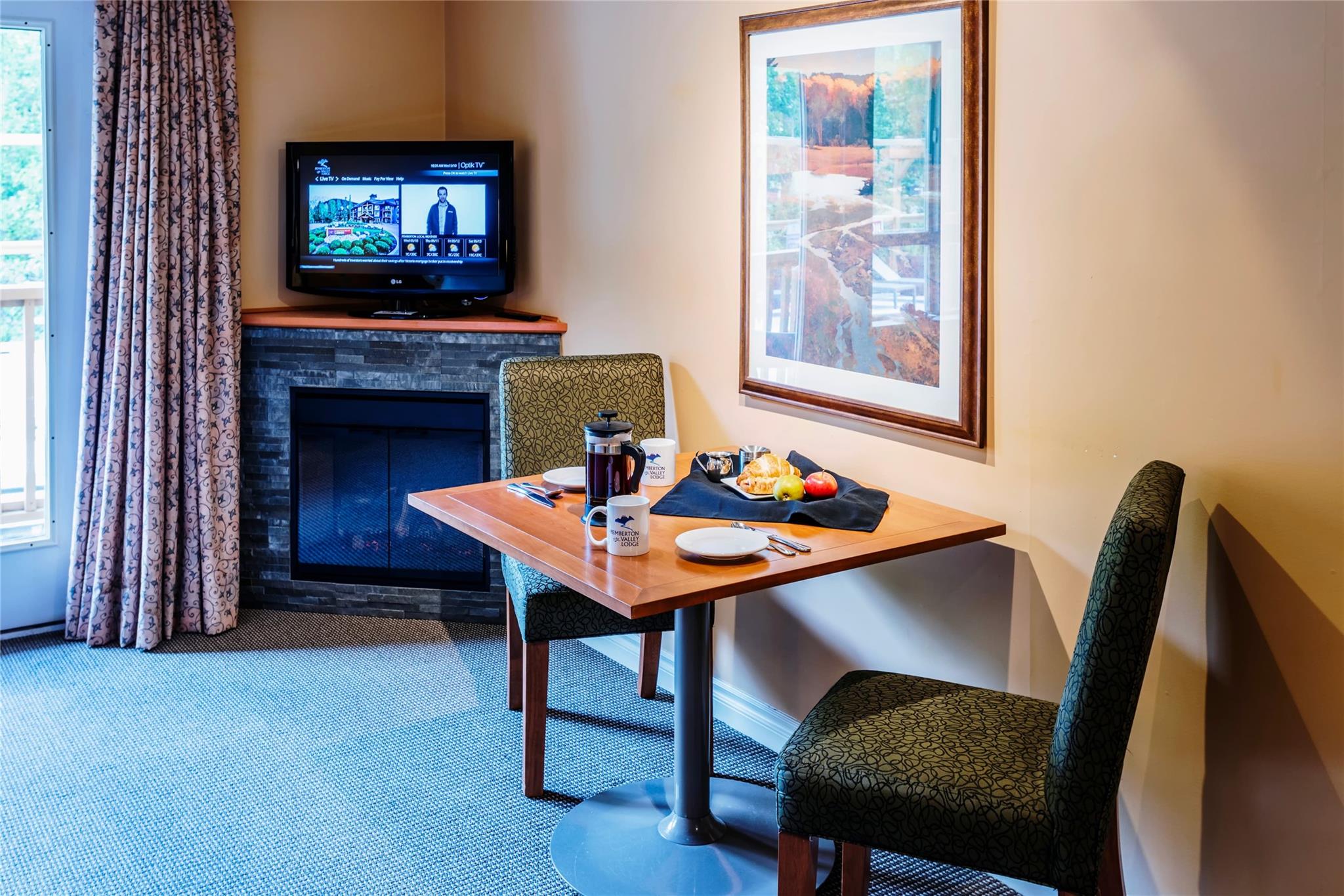 324-1490 Highway 99  image 4