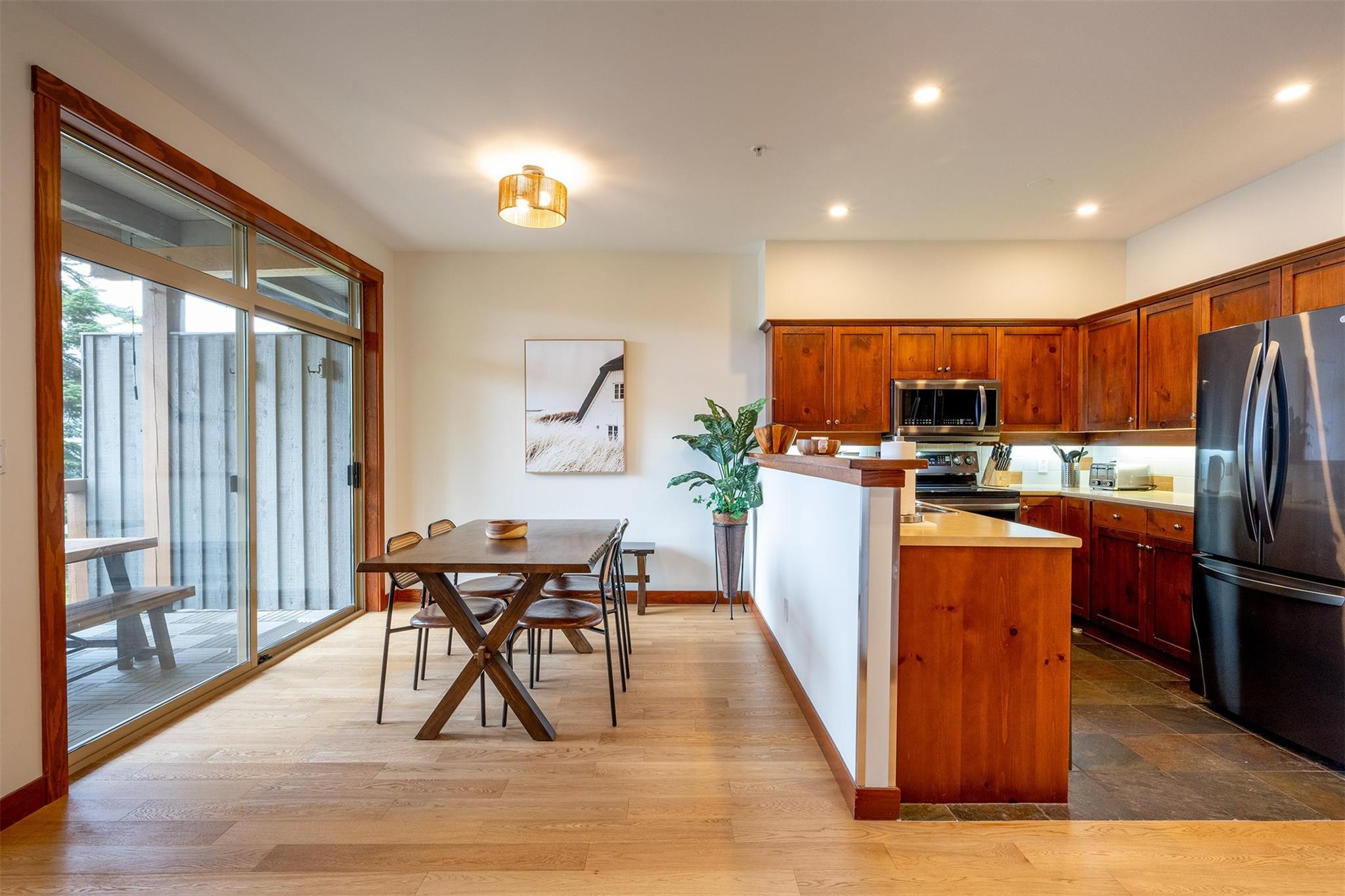 4-2301 Taluswood Place image 6