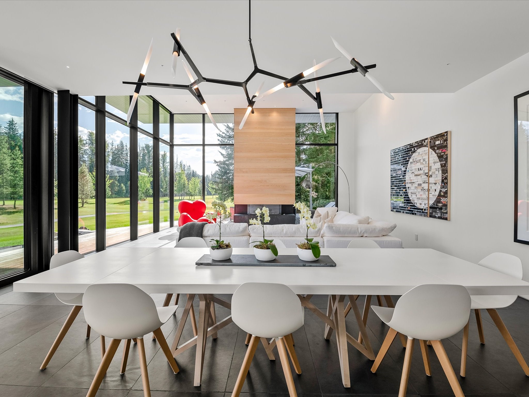 8080 Cypress Place image 9