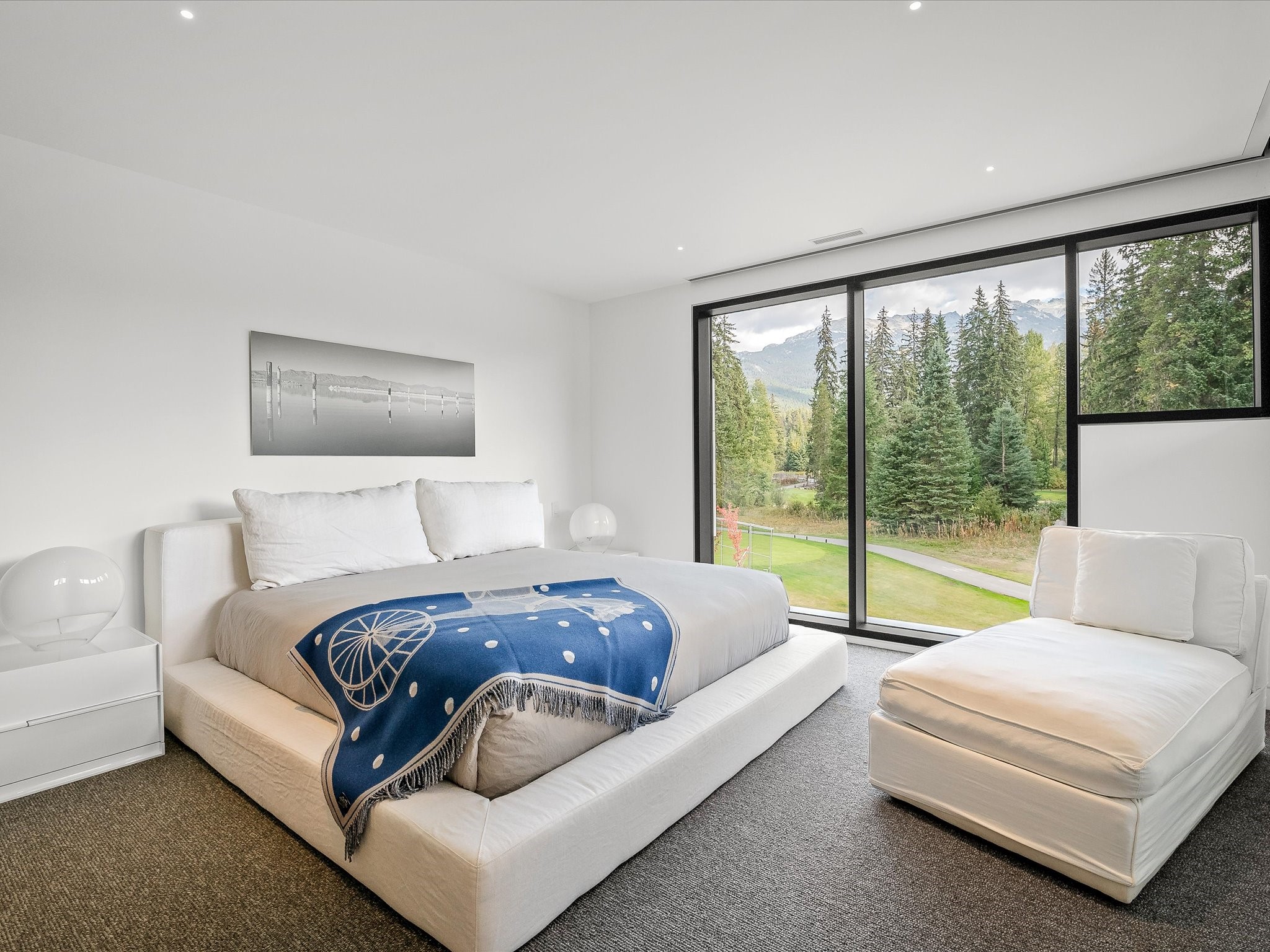 8080 Cypress Place image 26