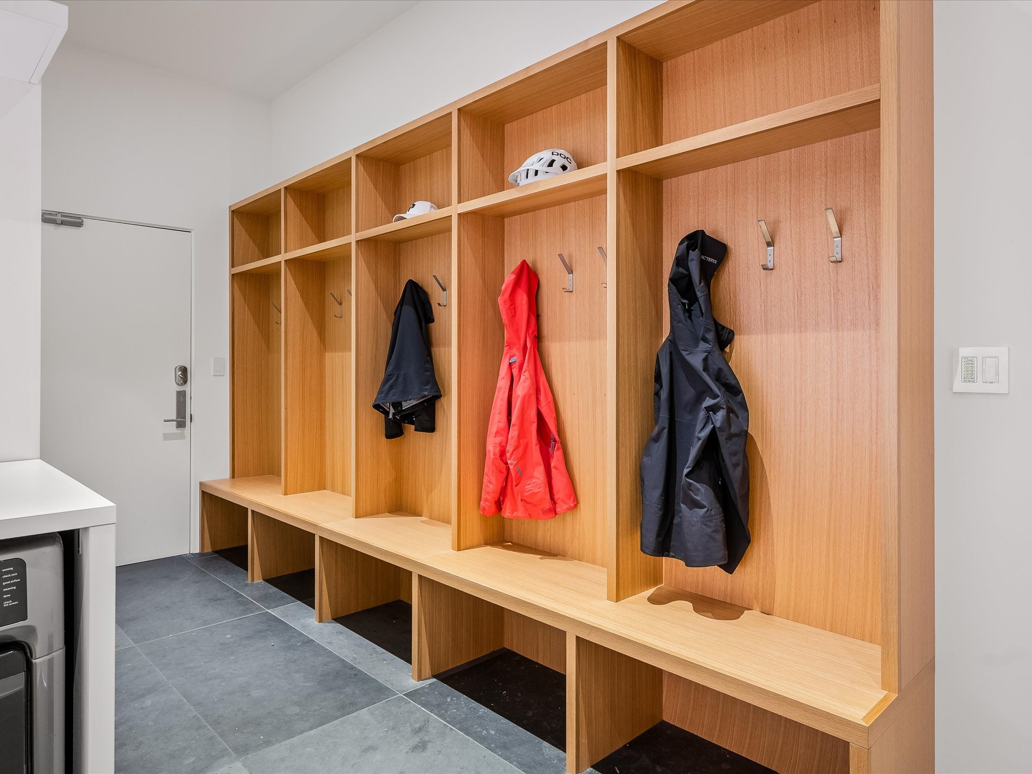 8080 Cypress Place image 30