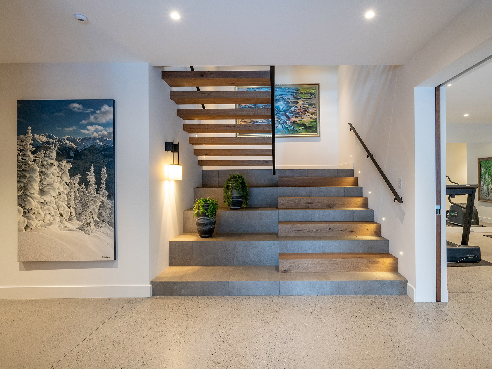 3218 Juniper Place image 29