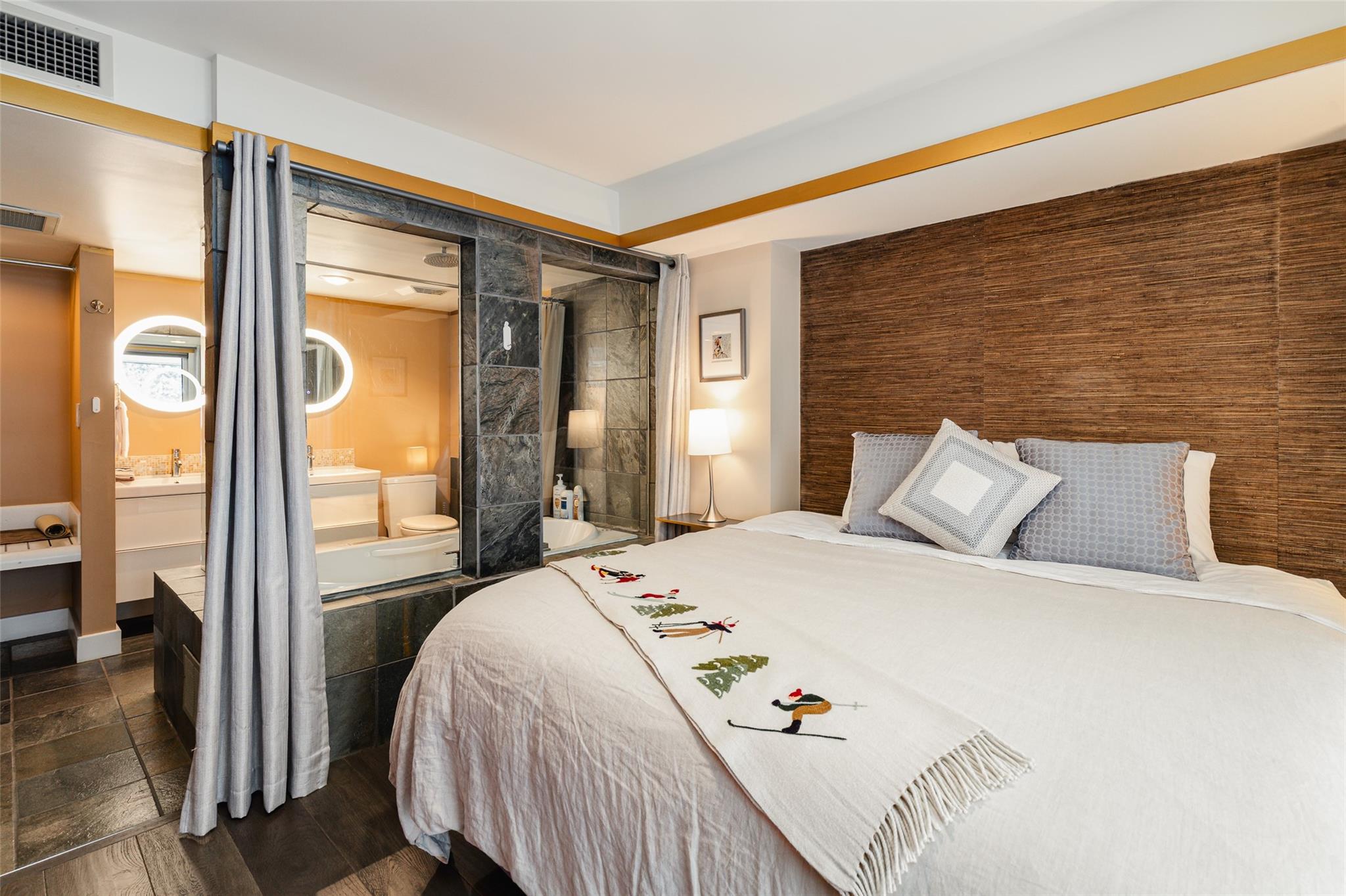 415-4557 Blackcomb Way image 8