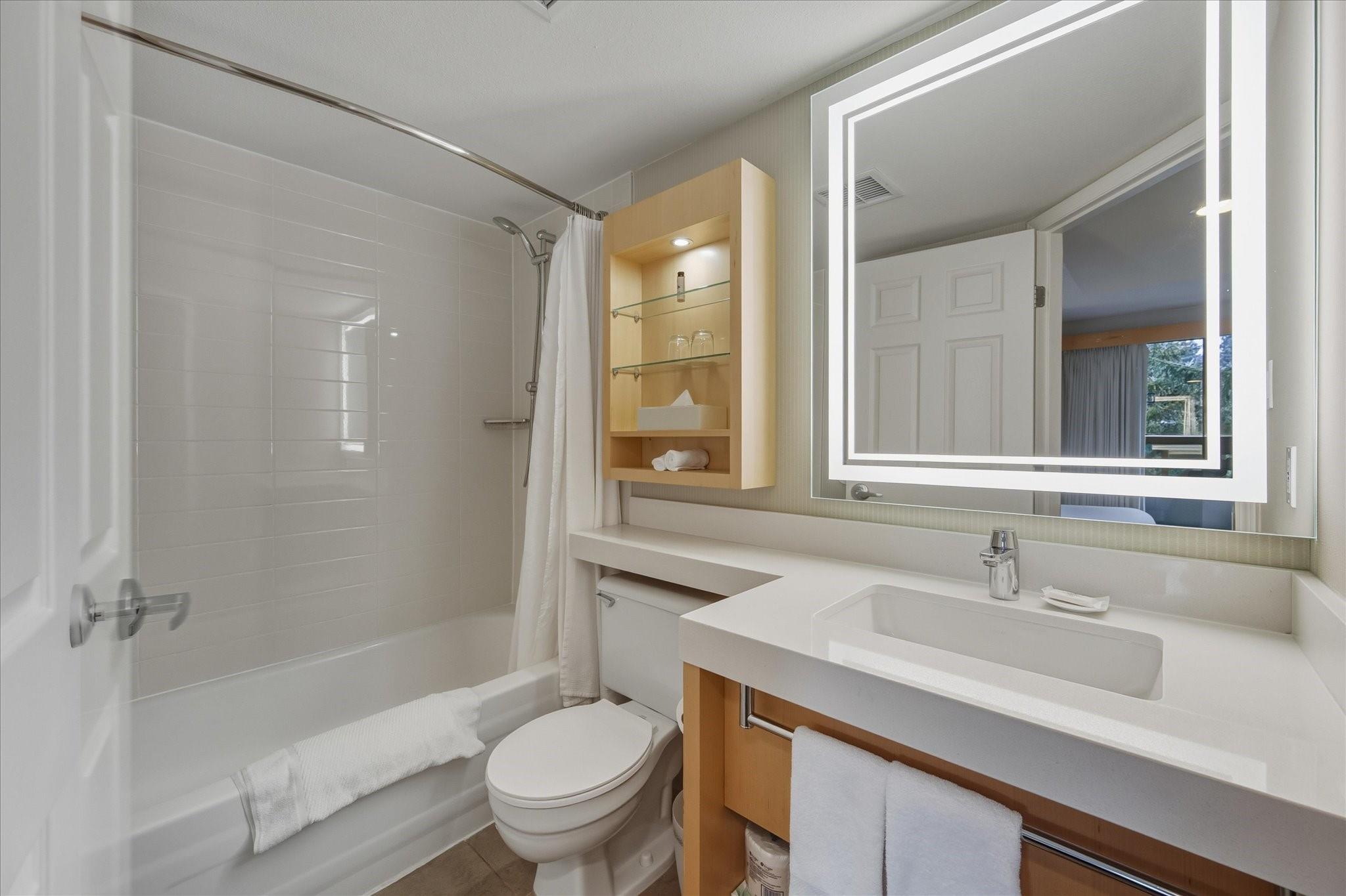 1266-4308 Main Street image 10