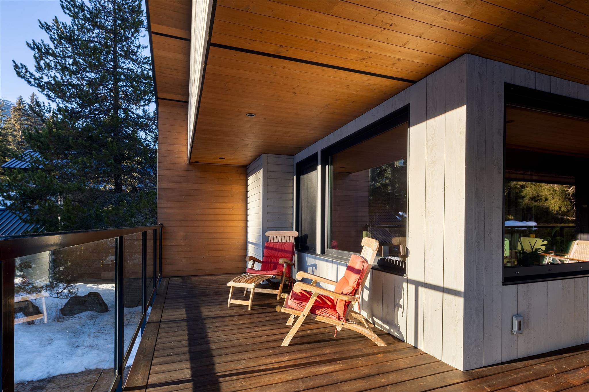 6818 Beaver Lane image 9