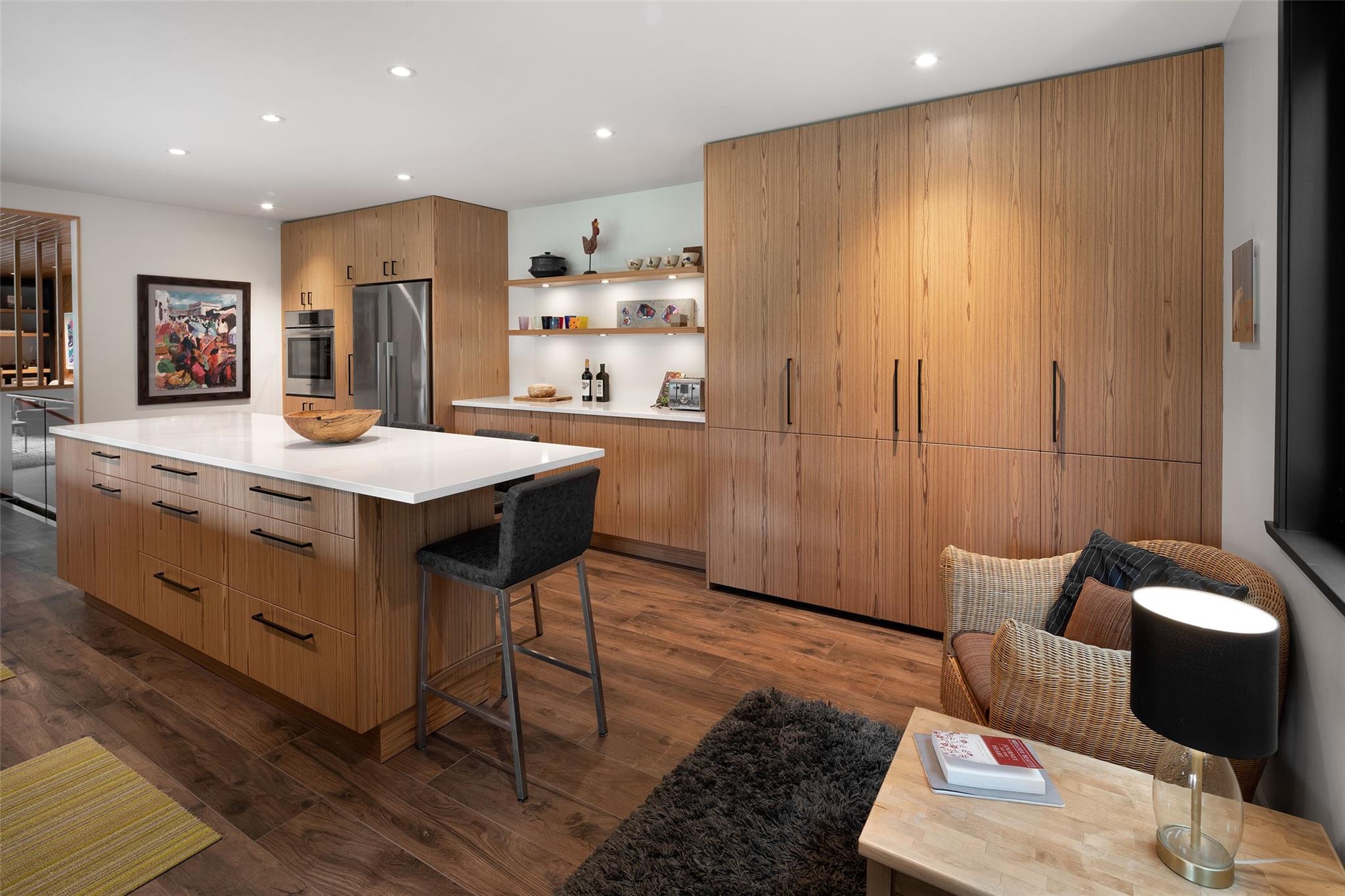 6818 Beaver Lane image 14